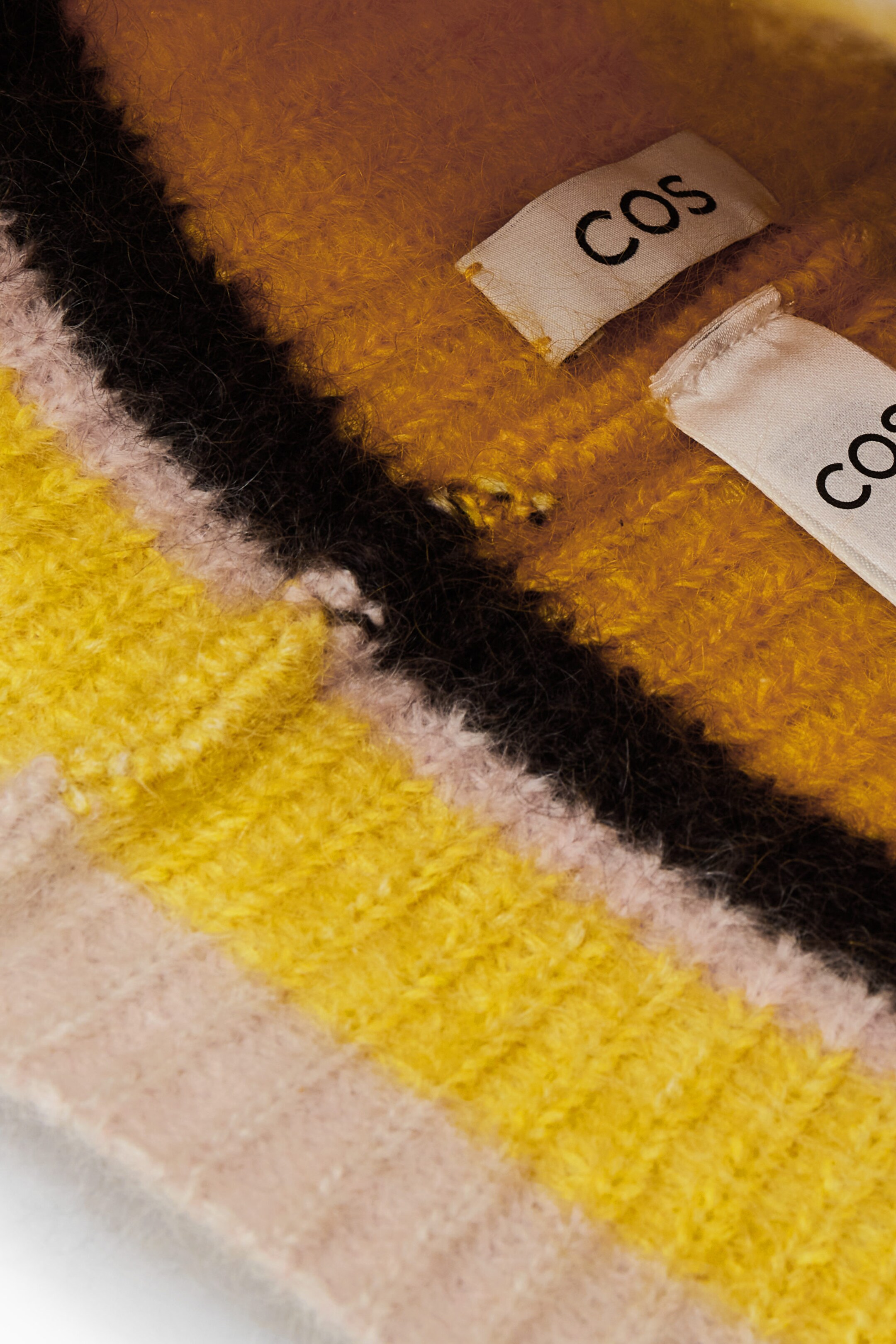 StillMedia/DescriptiveDetail