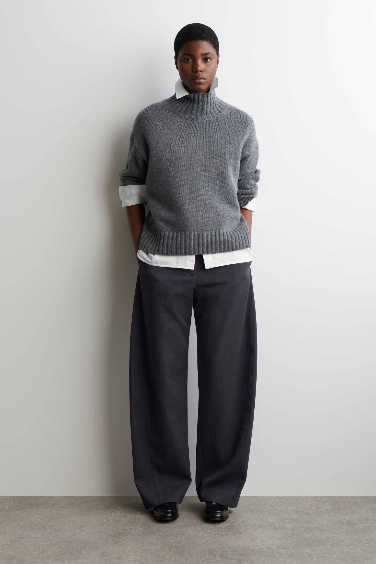 PANTALONI IN MISTO LANA DAL TAGLIO BARREL - ANTRACITE