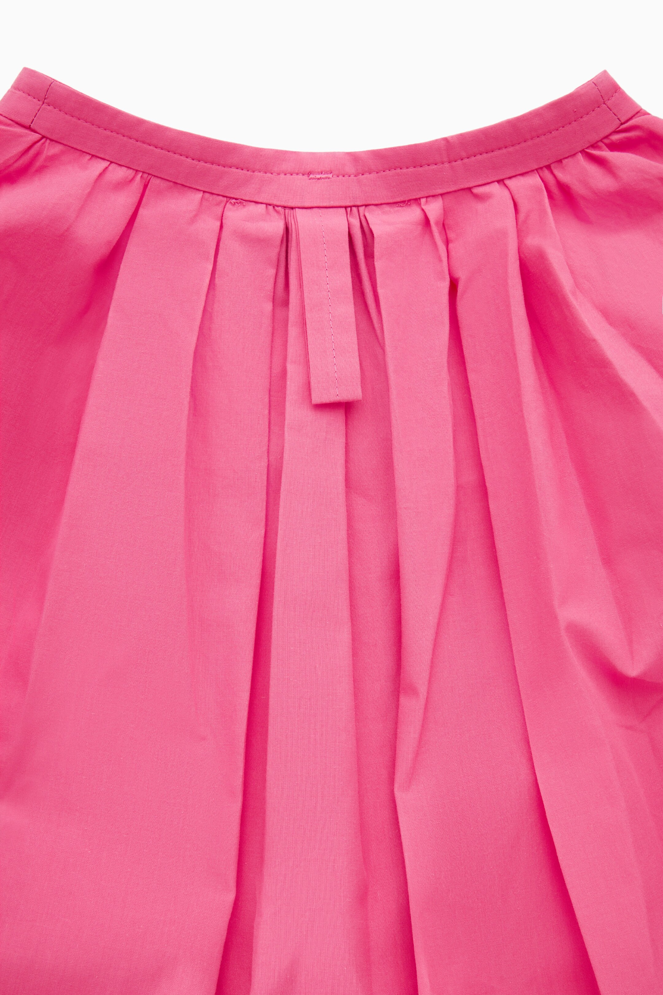 StillMedia/DescriptiveDetail