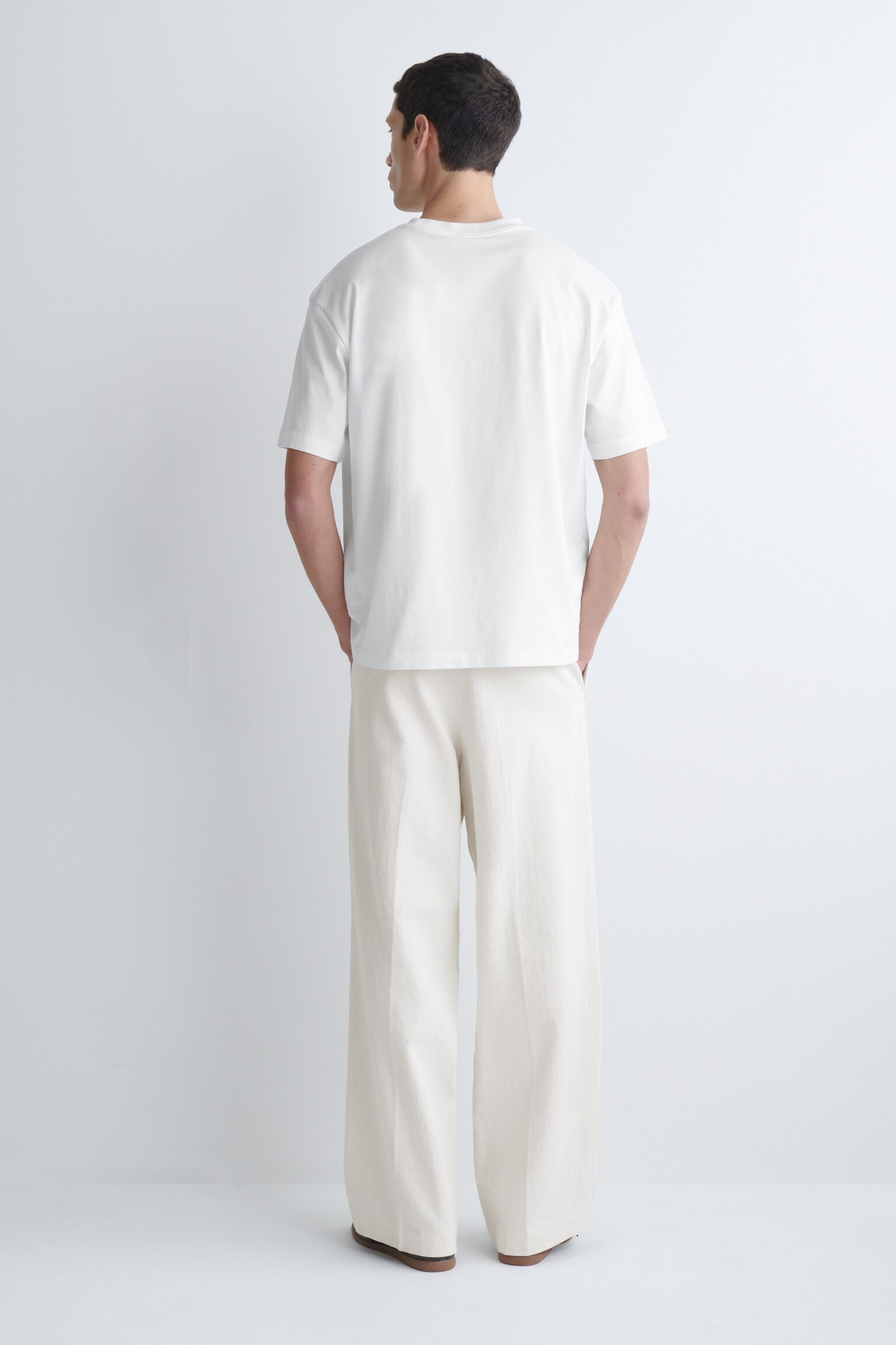 טי שירט כותנה קלה ורפויה - לבן - 3