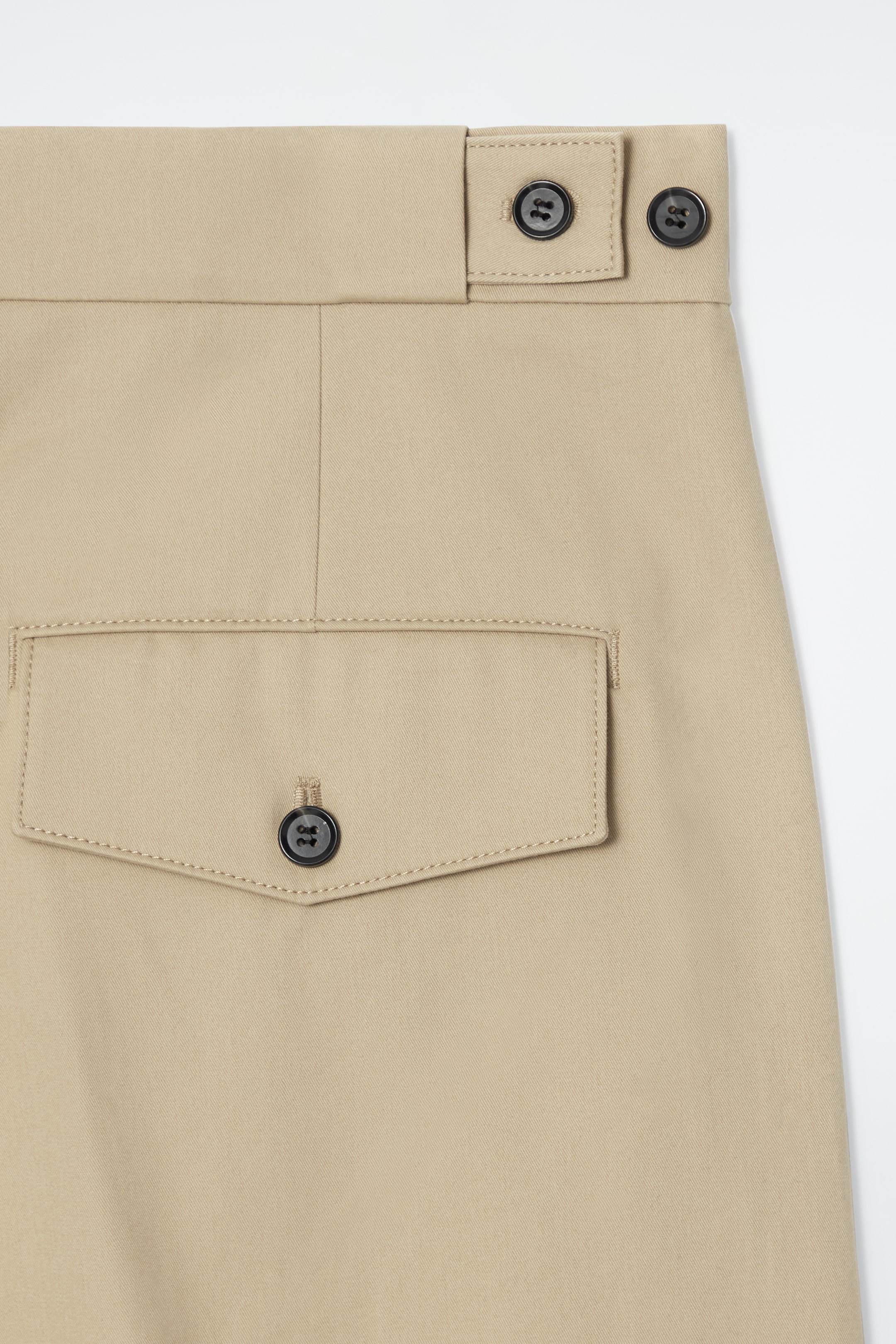 Agrandir l'image: PANTALON CHINO EN SERGÉ DE COTON - BEIGE - FEMME | H&M CH 2