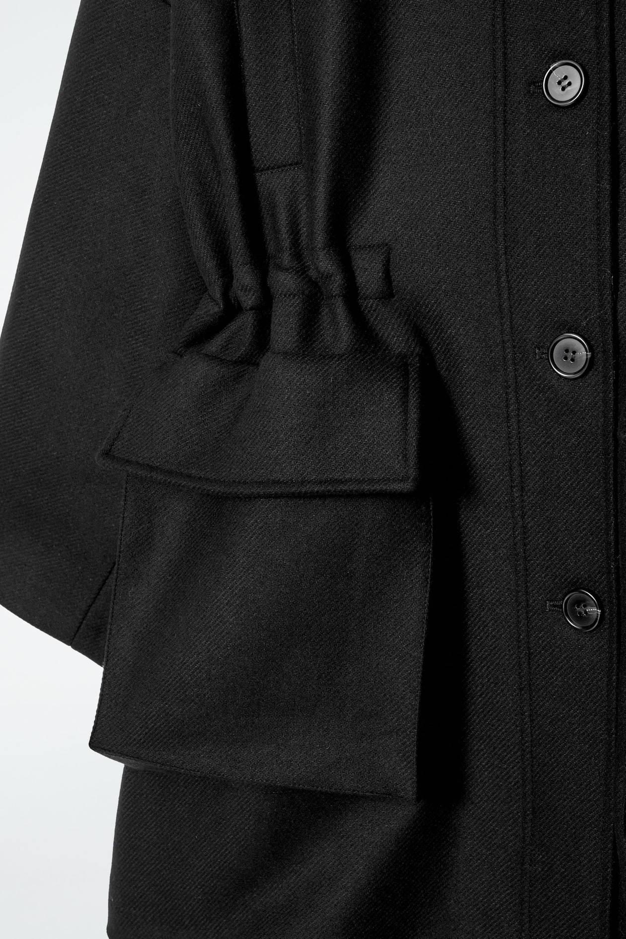 OVERSIZED WOOL WORKWEAR COAT — BLACK