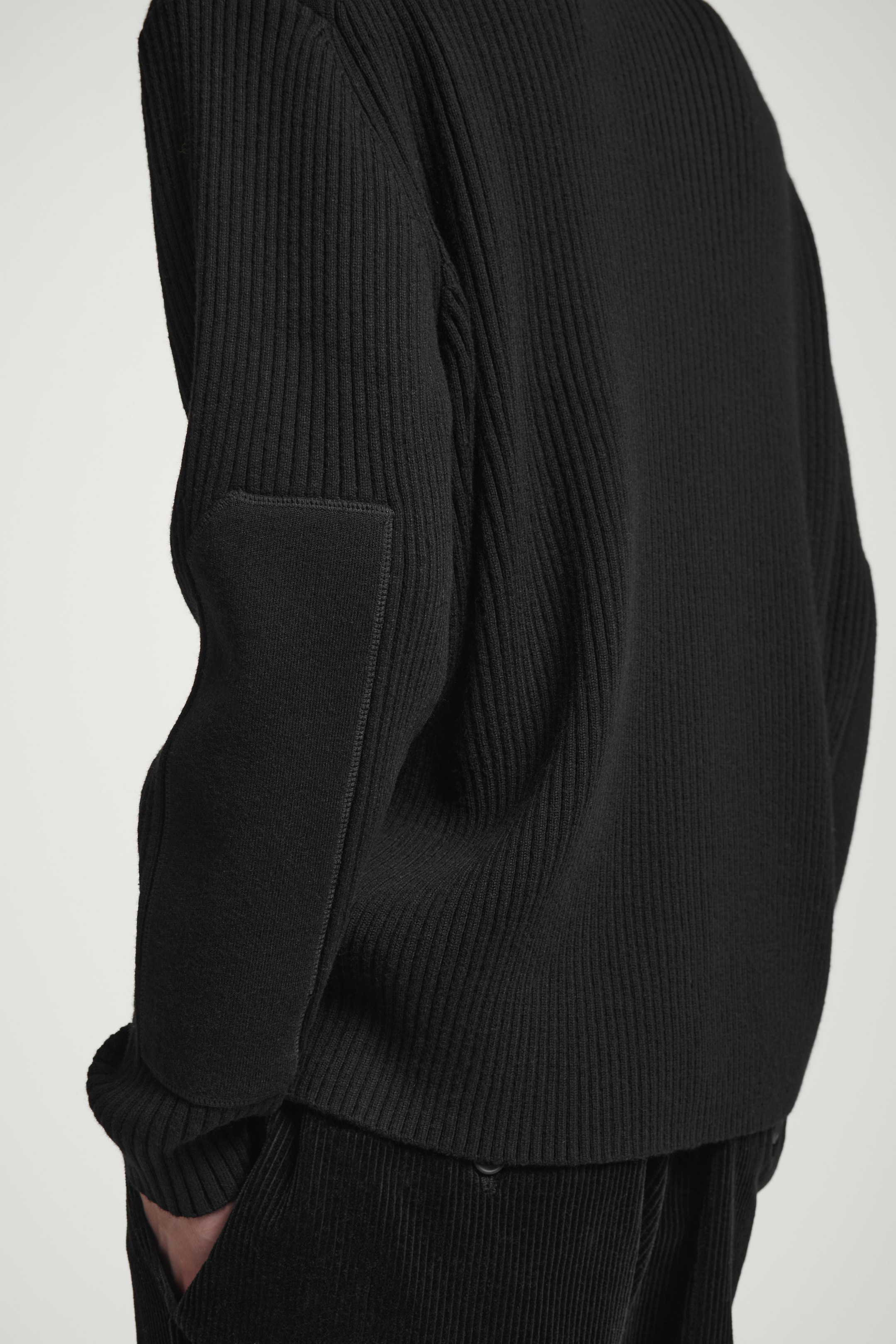 PATCH-DETAIL WOOL-BLEND JUMPER
