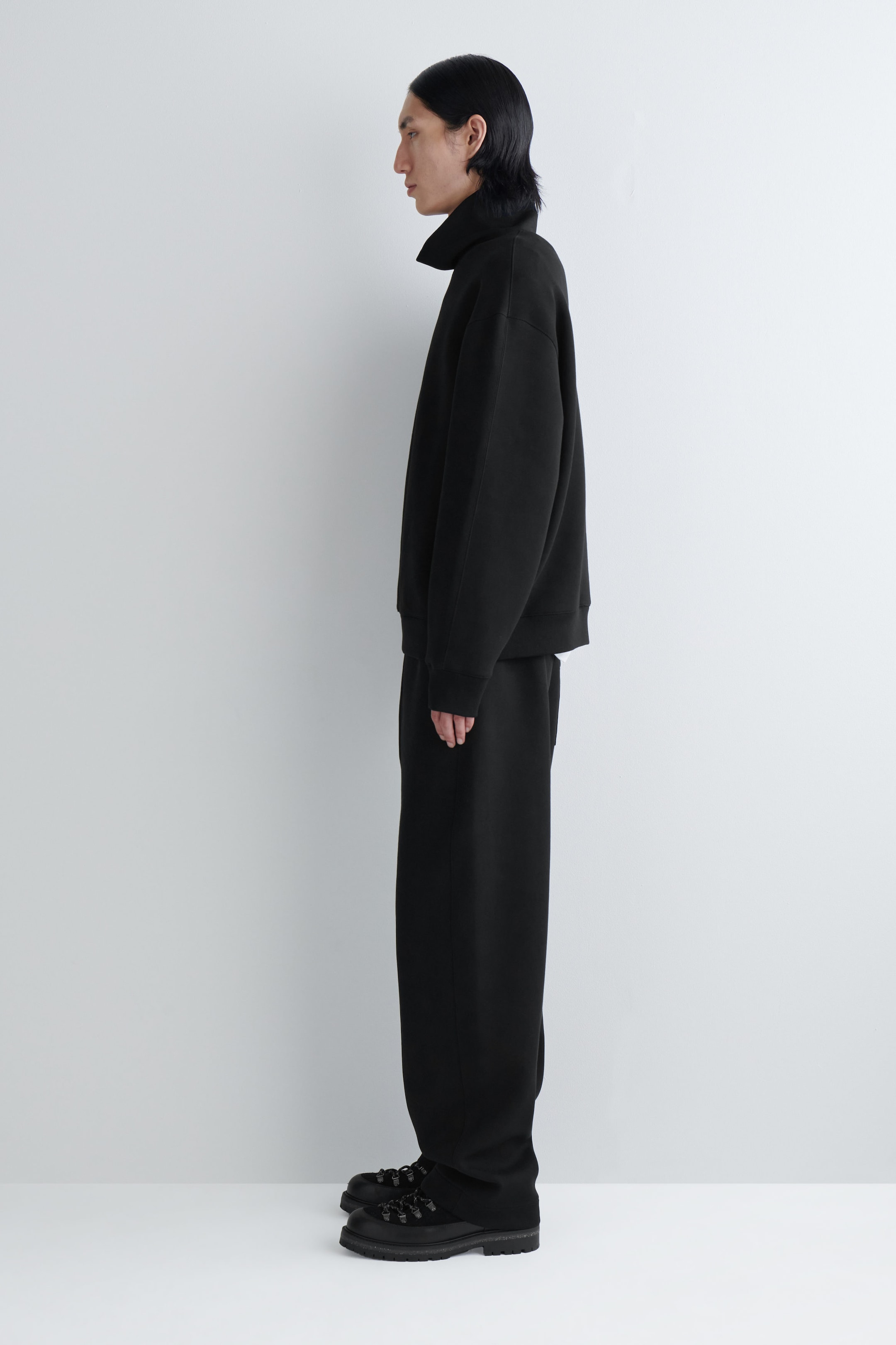 SCUBA BARREL-LEG JOGGERS