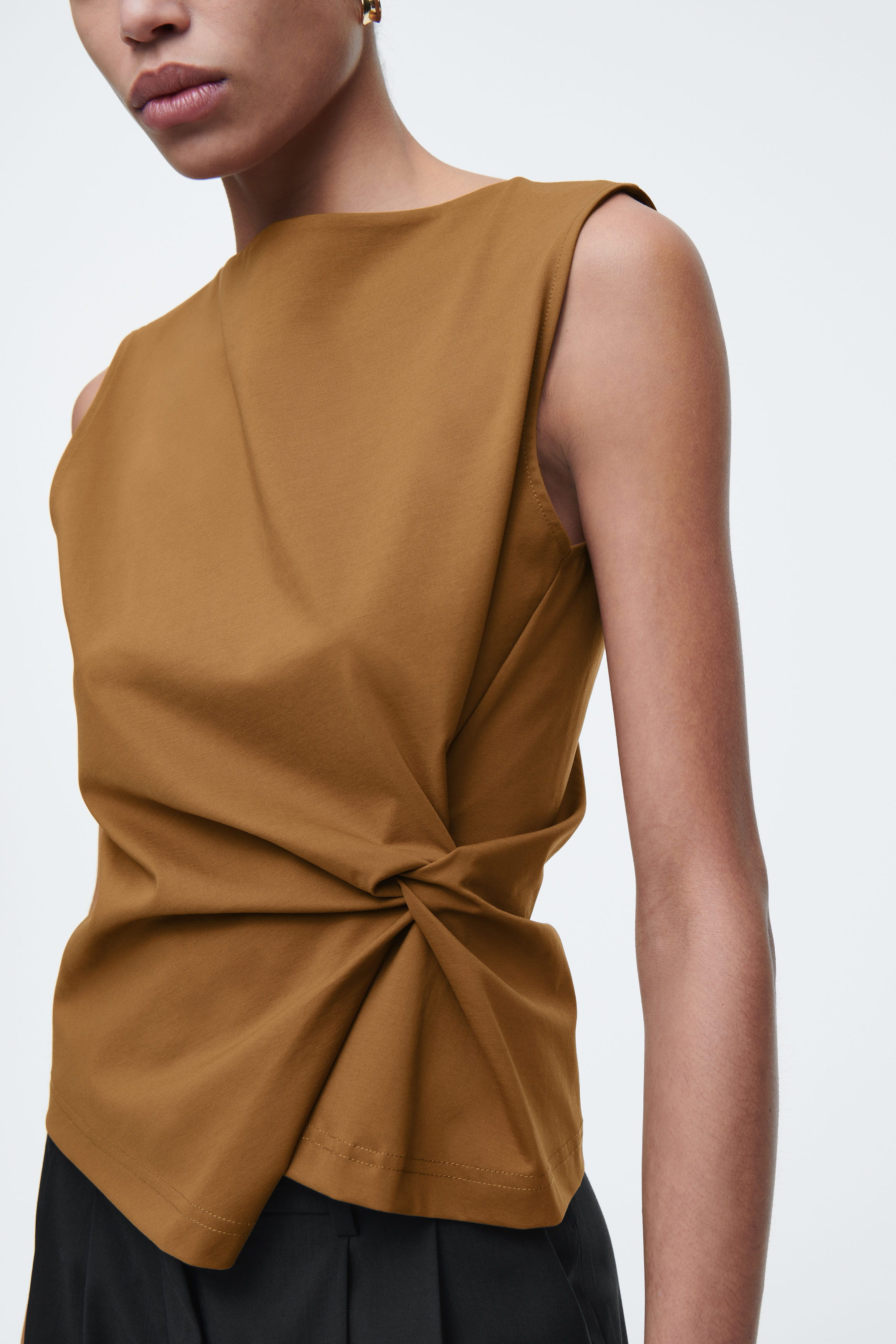 TWIST-DETAIL TOP - BROWN | COS