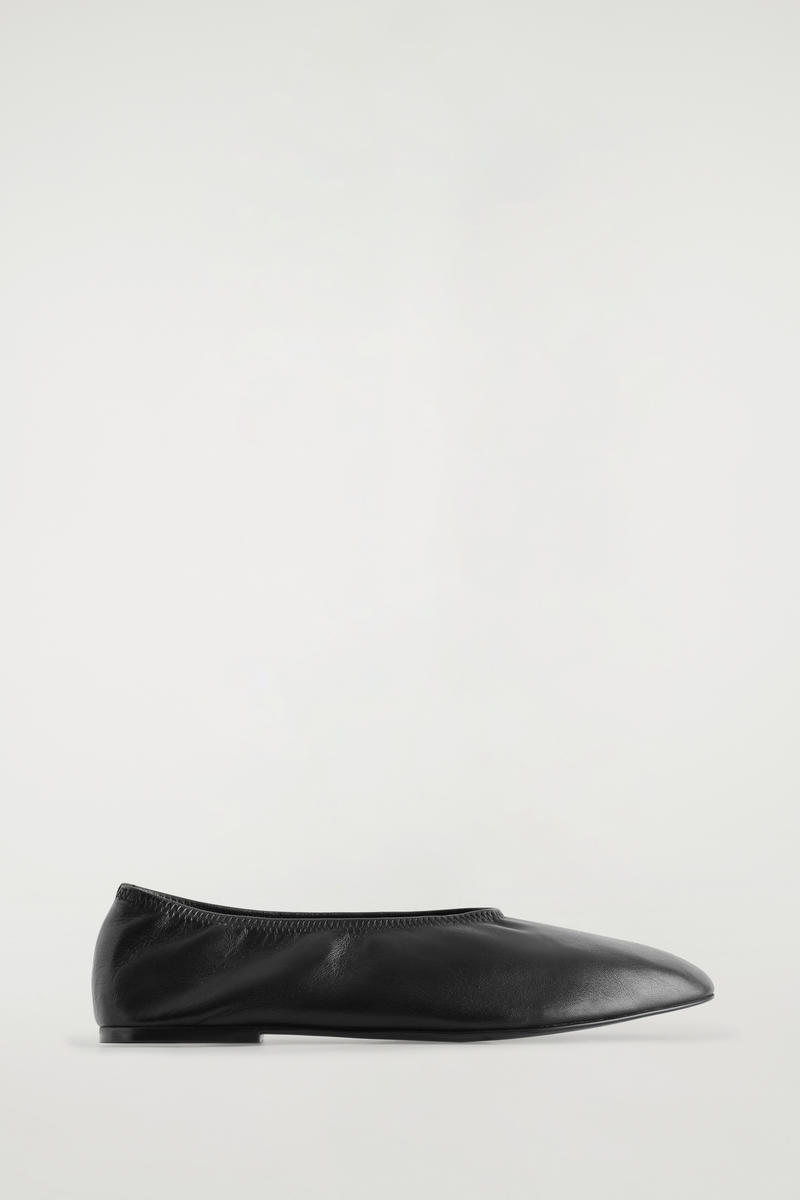 Minimal Leather Ballet Flats