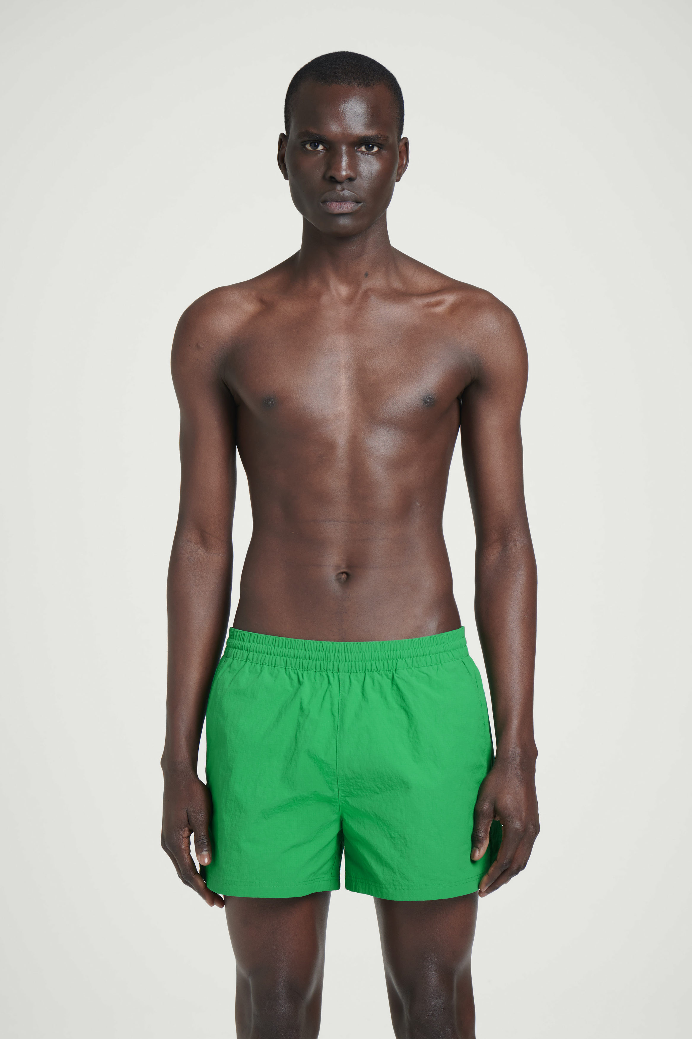 salsation short MEDIUM GREEN Lサイズ Zip-Front Standard Swim Short in Pine Nylon | Shop Sid Mashburn