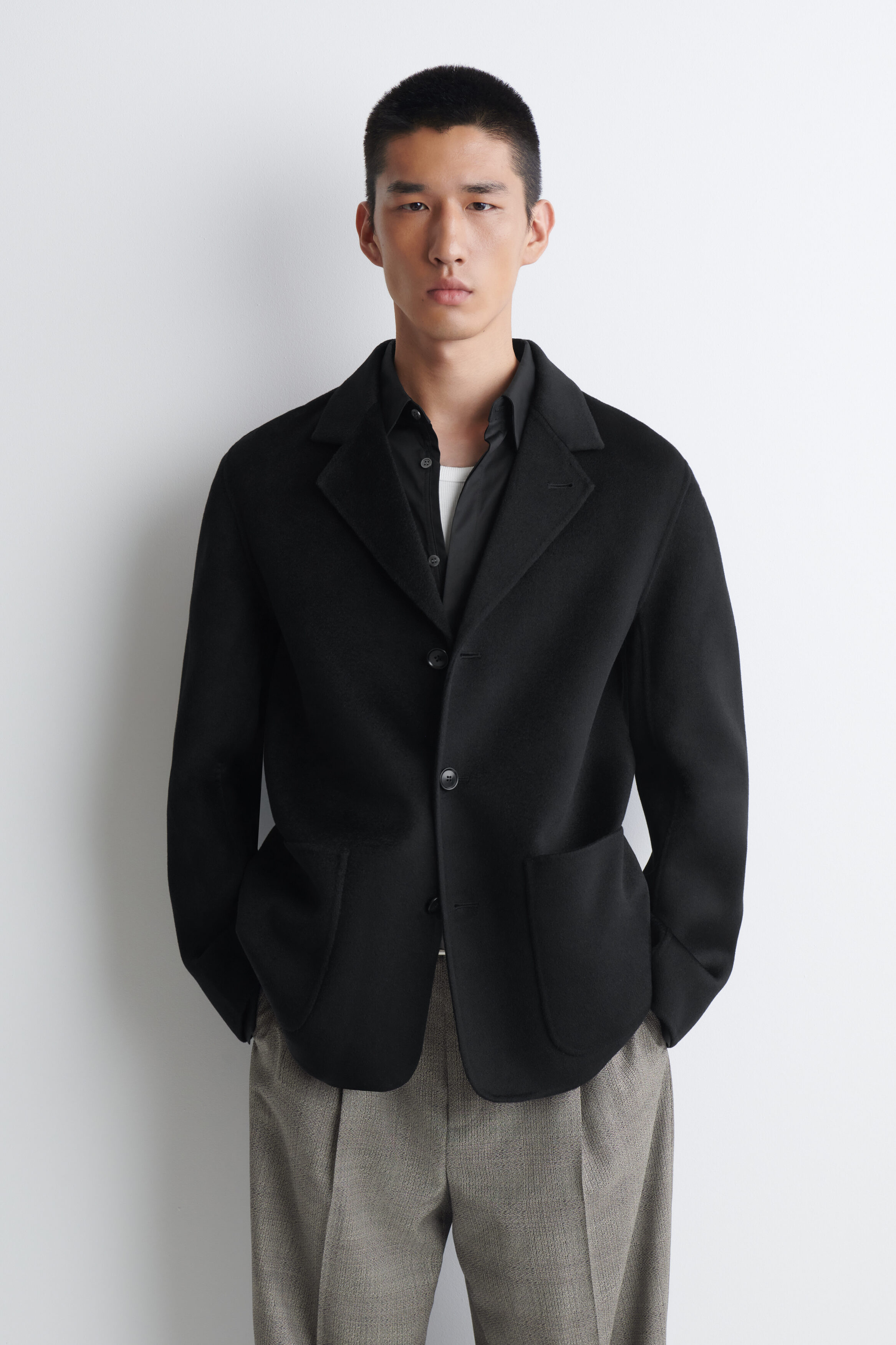 TAILORED DOUBLE-FACED CASHMERE BLAZER - thumbnail 3