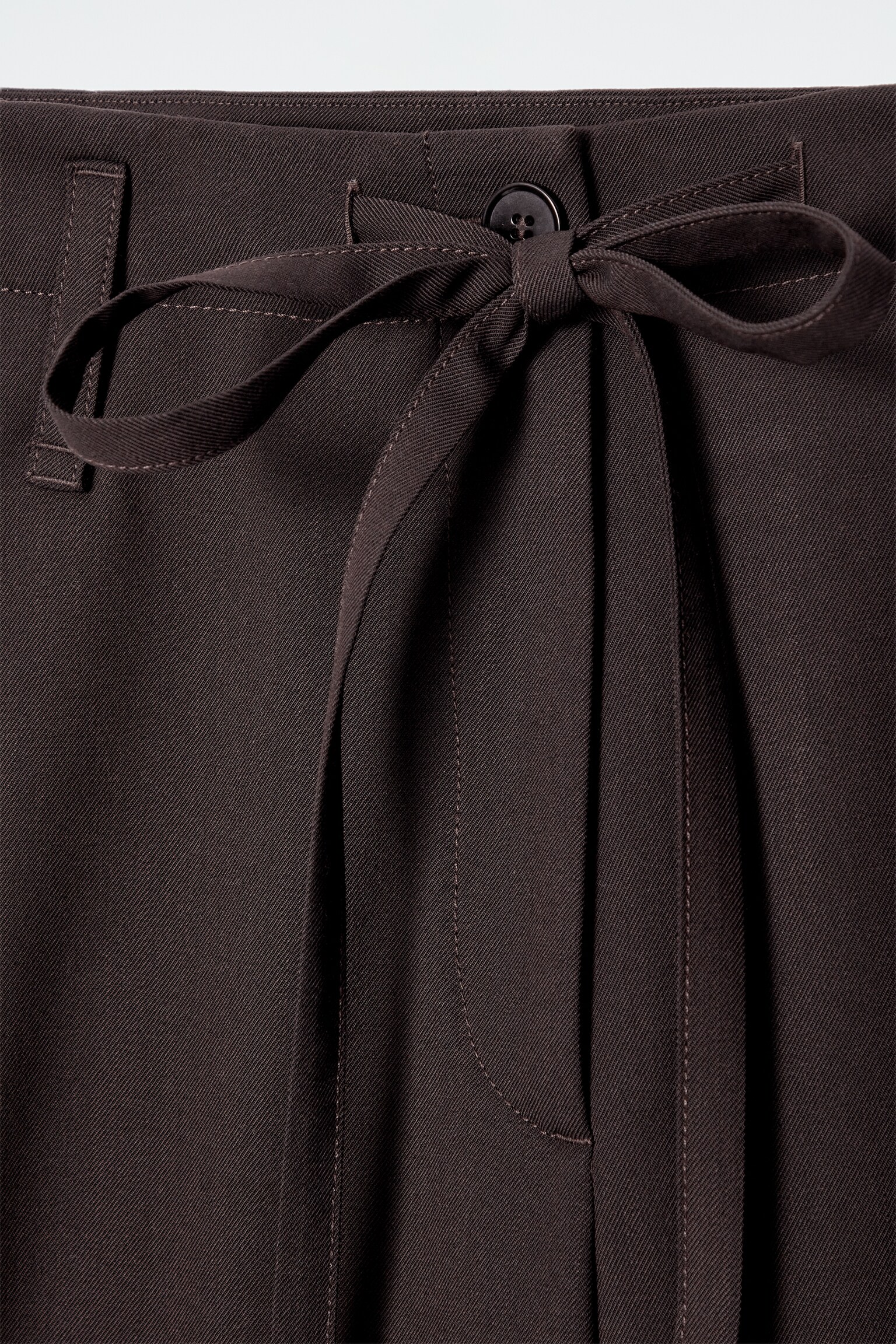 PANTALON BARREL TAILLE AJUSTABLE EN SERGÉ - BRUN FONCÉ - 3