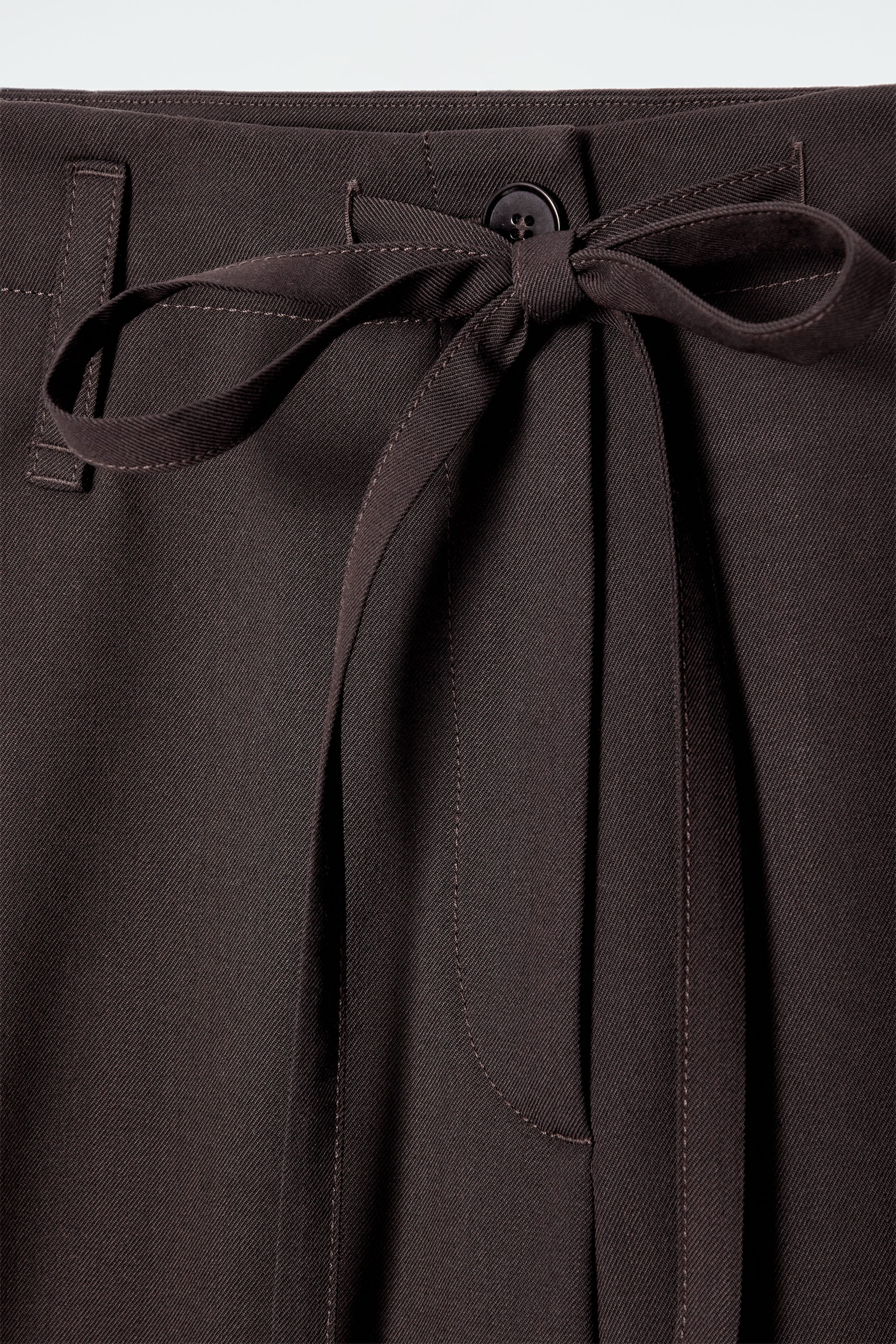 StillMedia/DescriptiveDetail