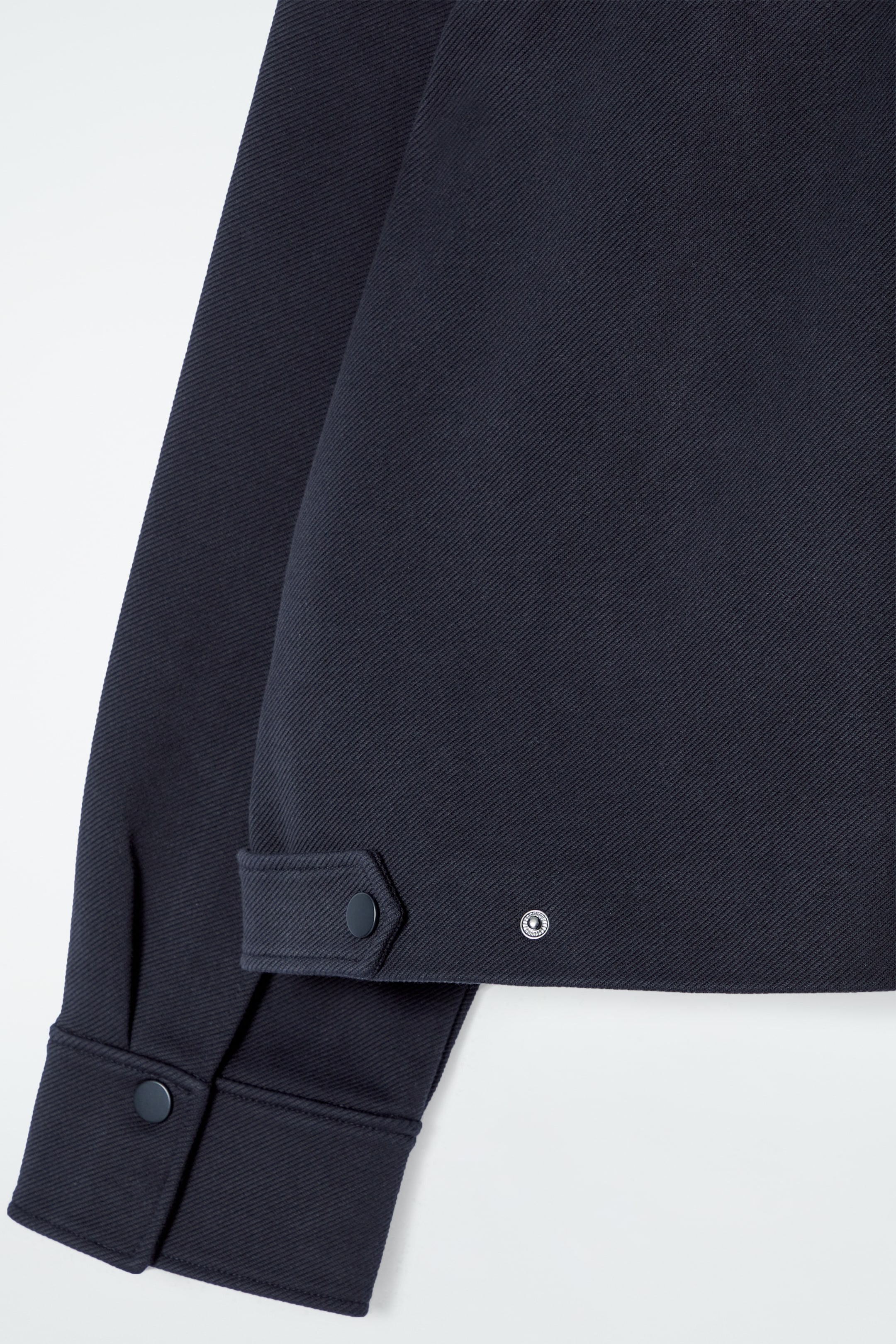 Visa större bild: TRAPEZE UTILITYJACKA - MARINBLÅ - DAM | H&M SE 7