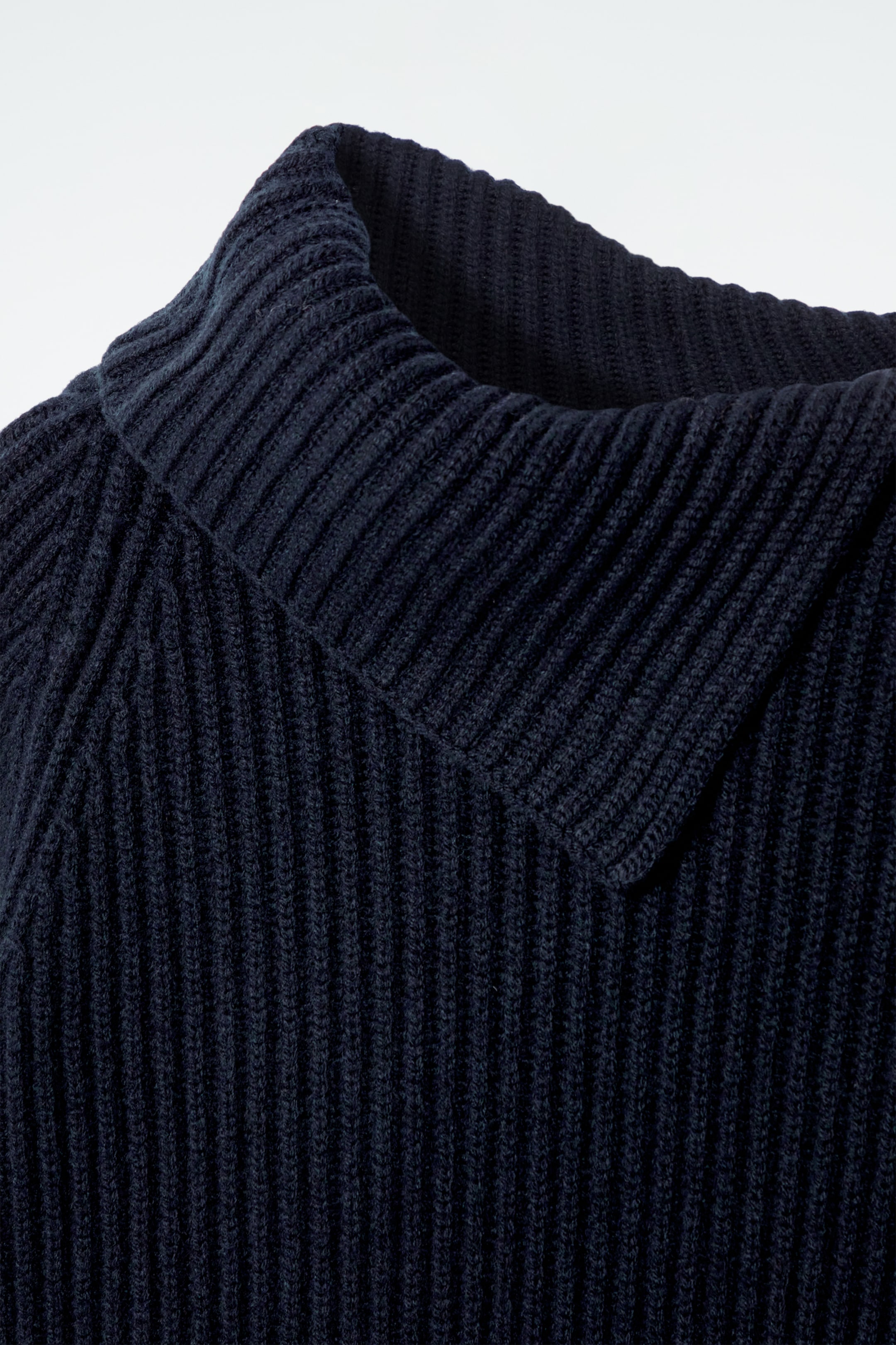 Agrandir l'image: ROBE À COL ASYMÉTRIQUE EN LAINE - BLEU MARINE - FEMME | H&M CH 6