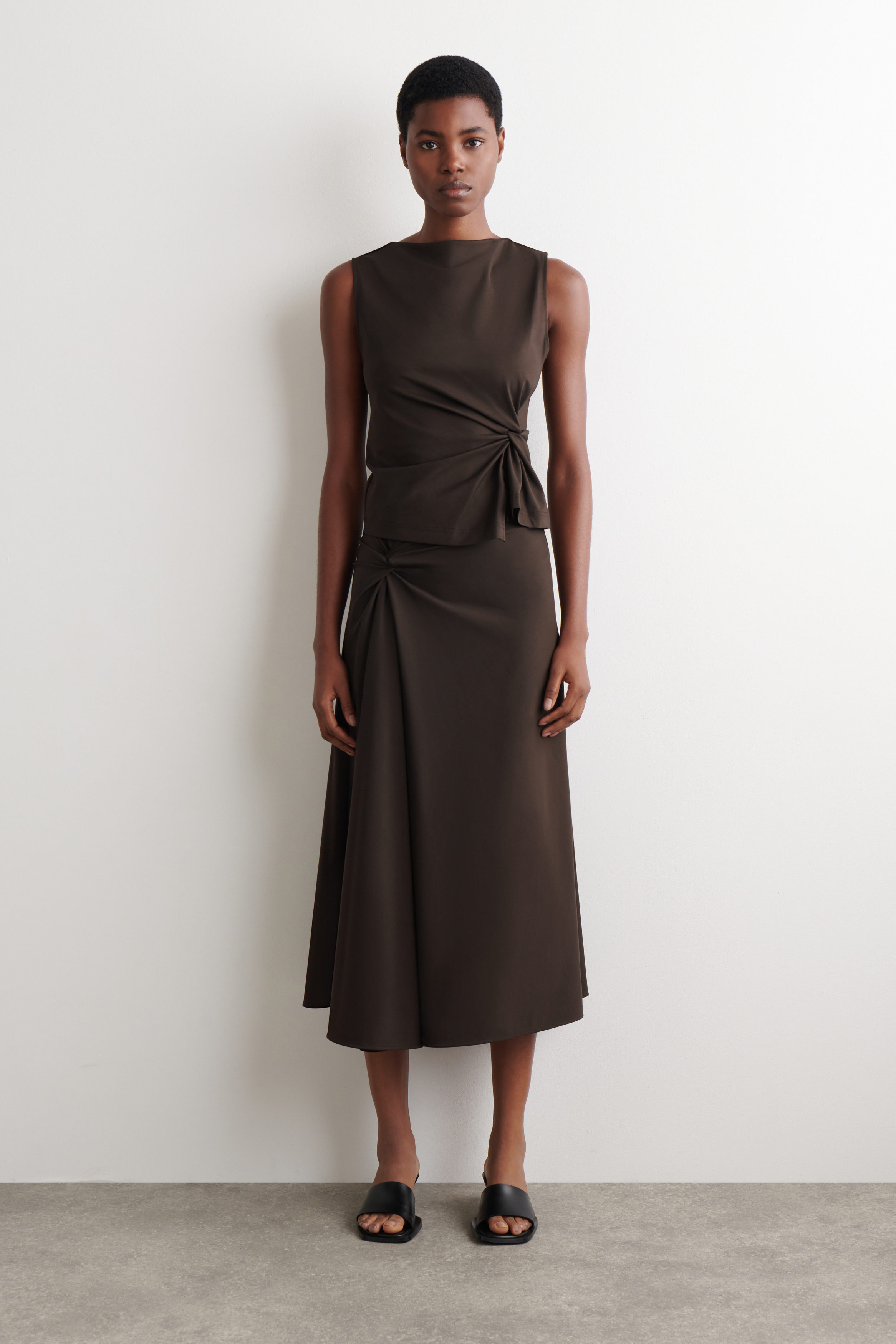 TWIST-DETAIL JERSEY TOP - DARK BROWN | COS US