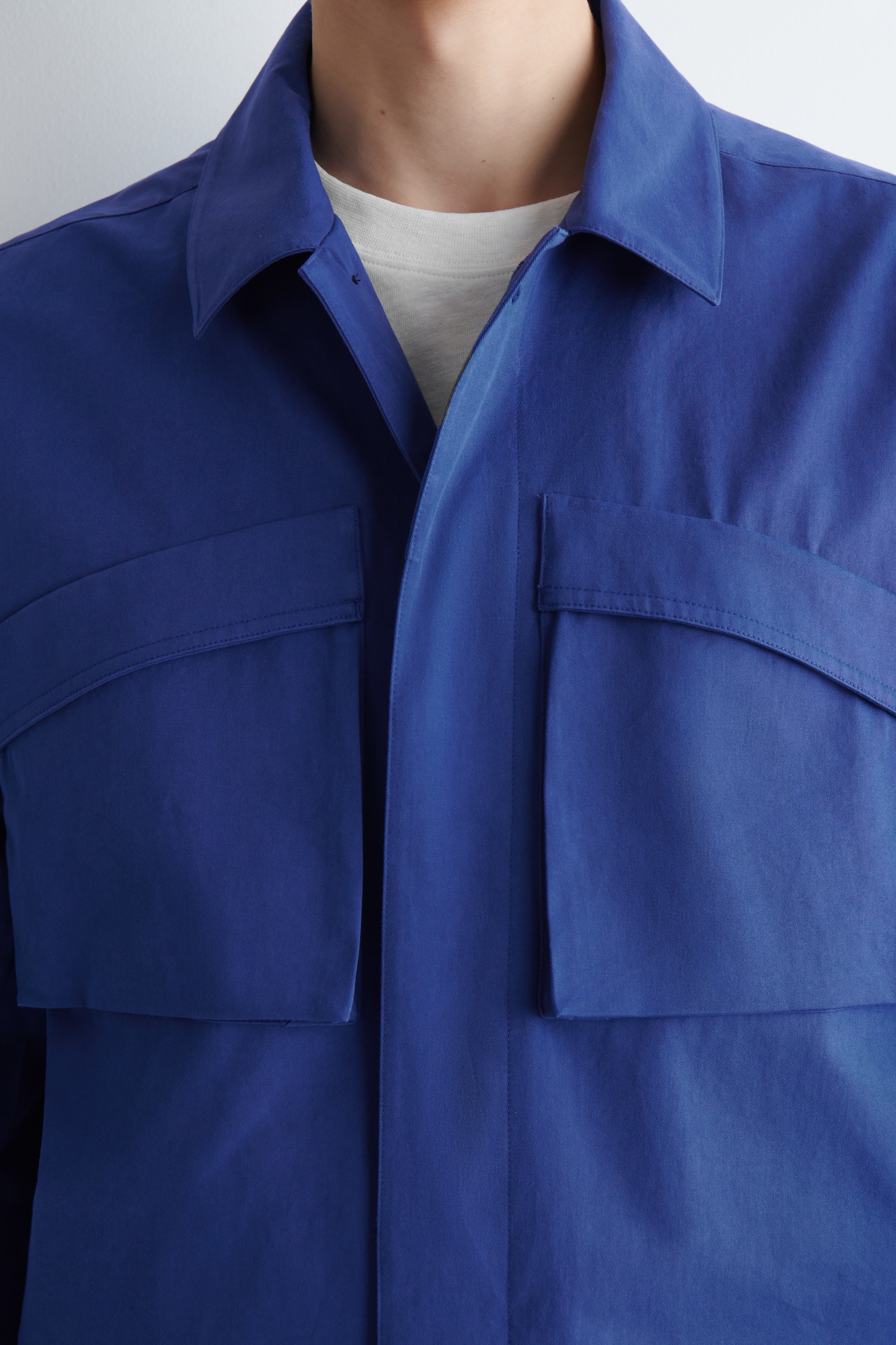SOBRECAMISA UTILITY EN SARGA DE ALGODÓN - AZUL - 8