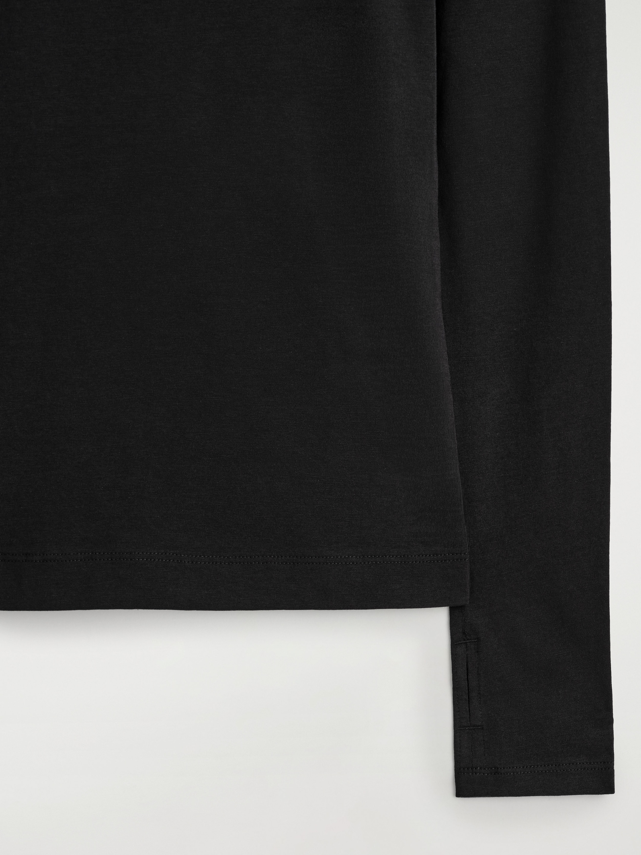 StillMedia/DescriptiveDetail