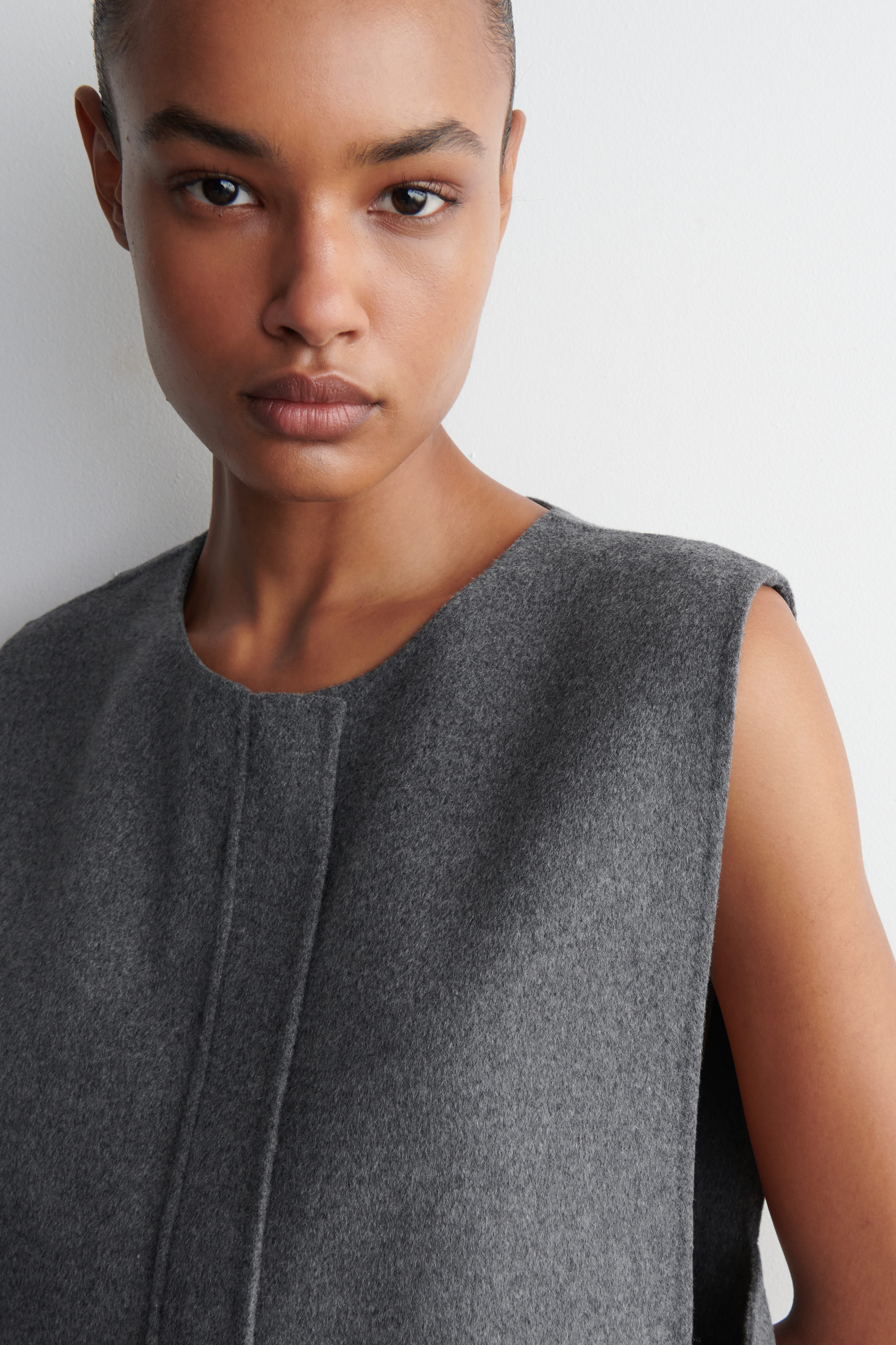 NICENESS　Double Front Vest 　新品未使用 Access Fashion | Vest-top with buckle
