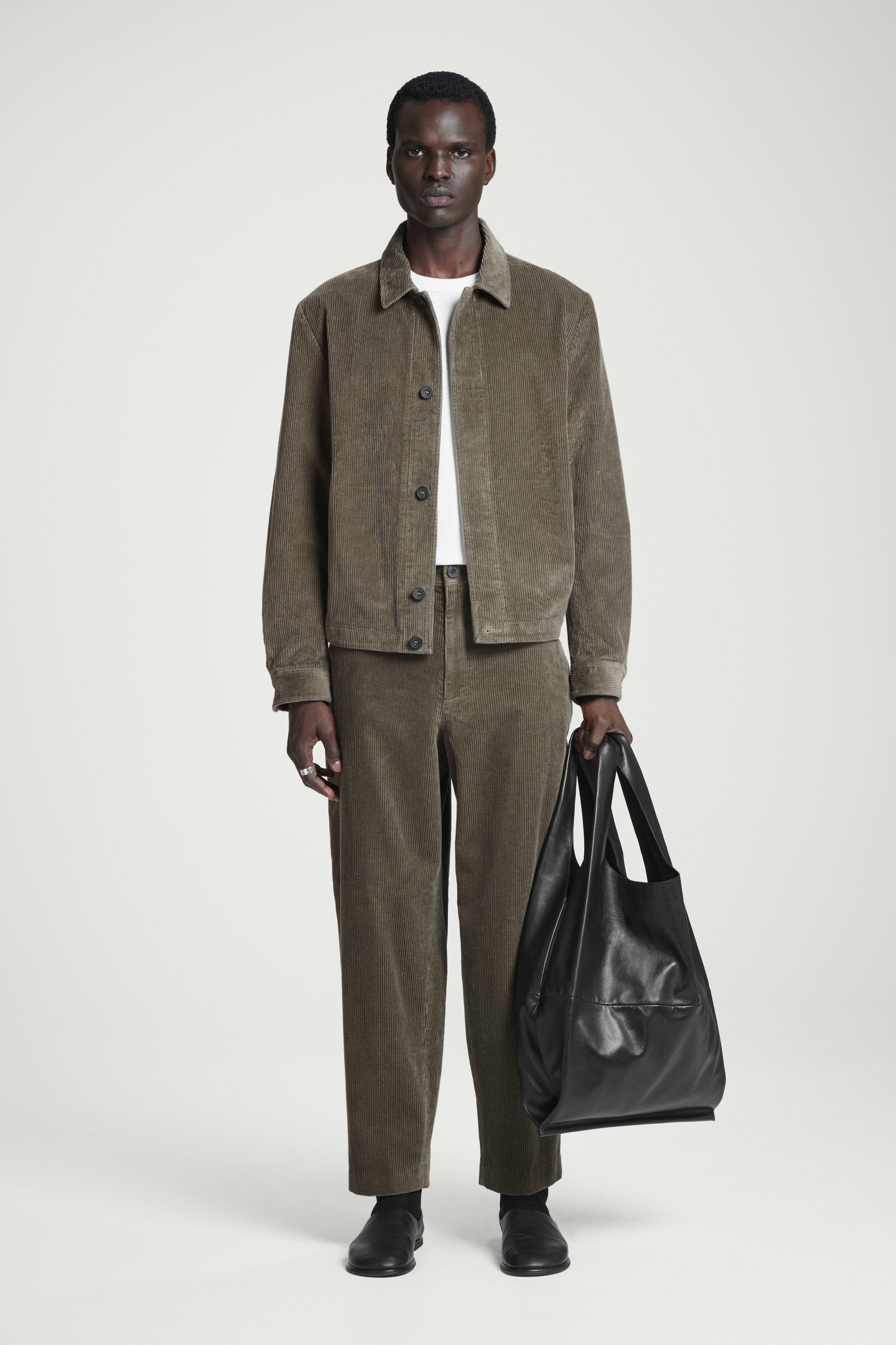 【COSYHARU】Khaki Brown Corduroy Semi-Wide Pants CORDUROY WIDE-LEG PANTS - DARK KHAKI | COS