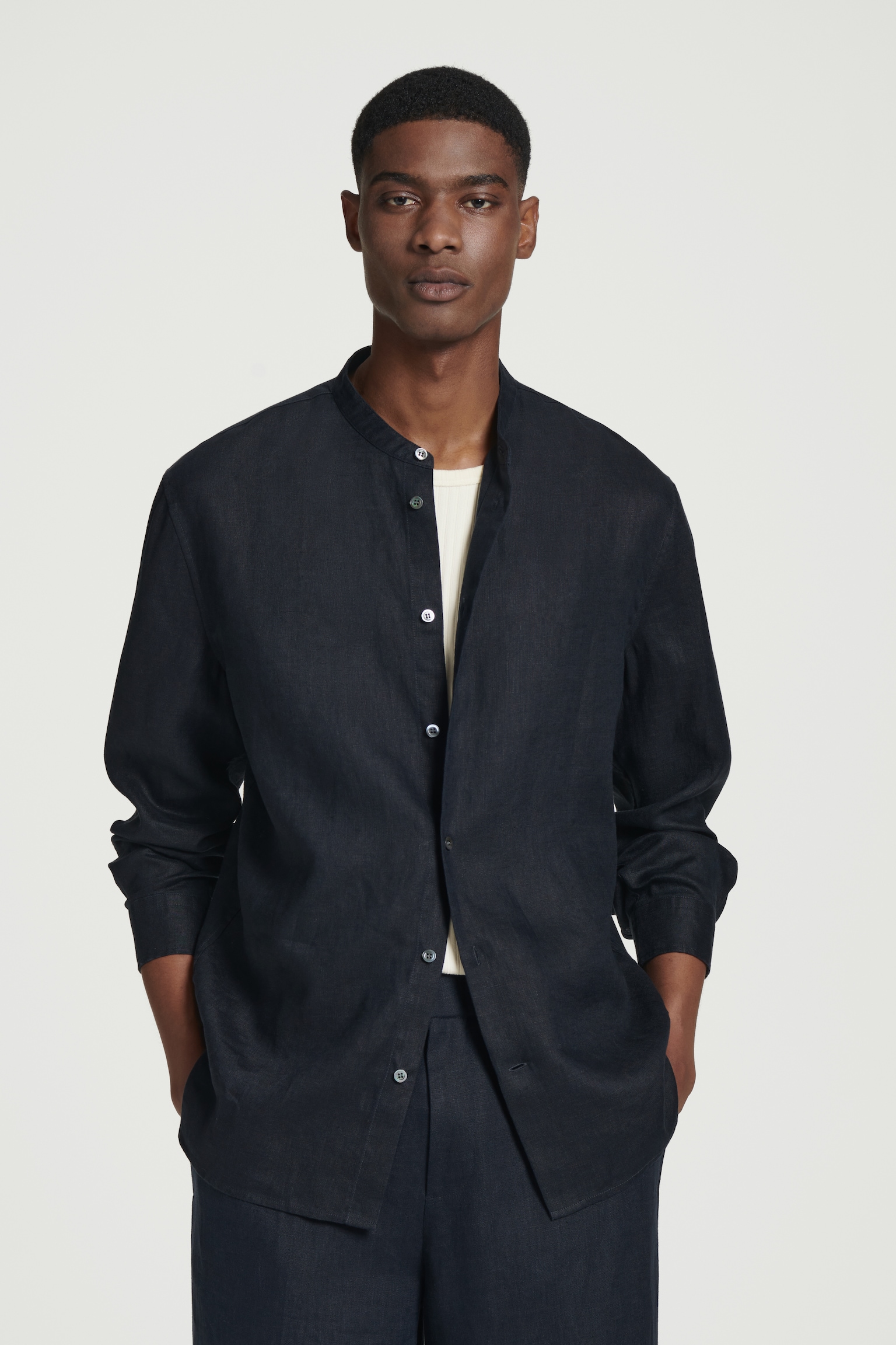 CAMICIA IN LINO CON COLLETTO ALLA COREANA - BLU NAVY