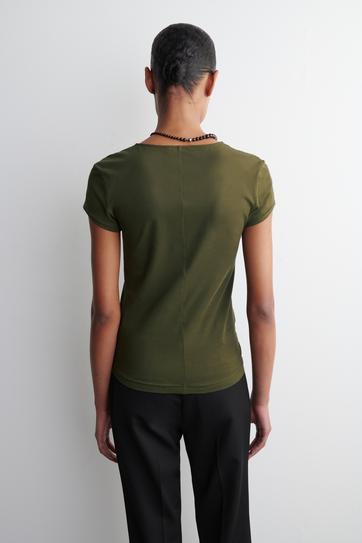 T-SHIRT MIT RUNDHALSAUSSCHNITT - DUNKLES KHAKI - 3