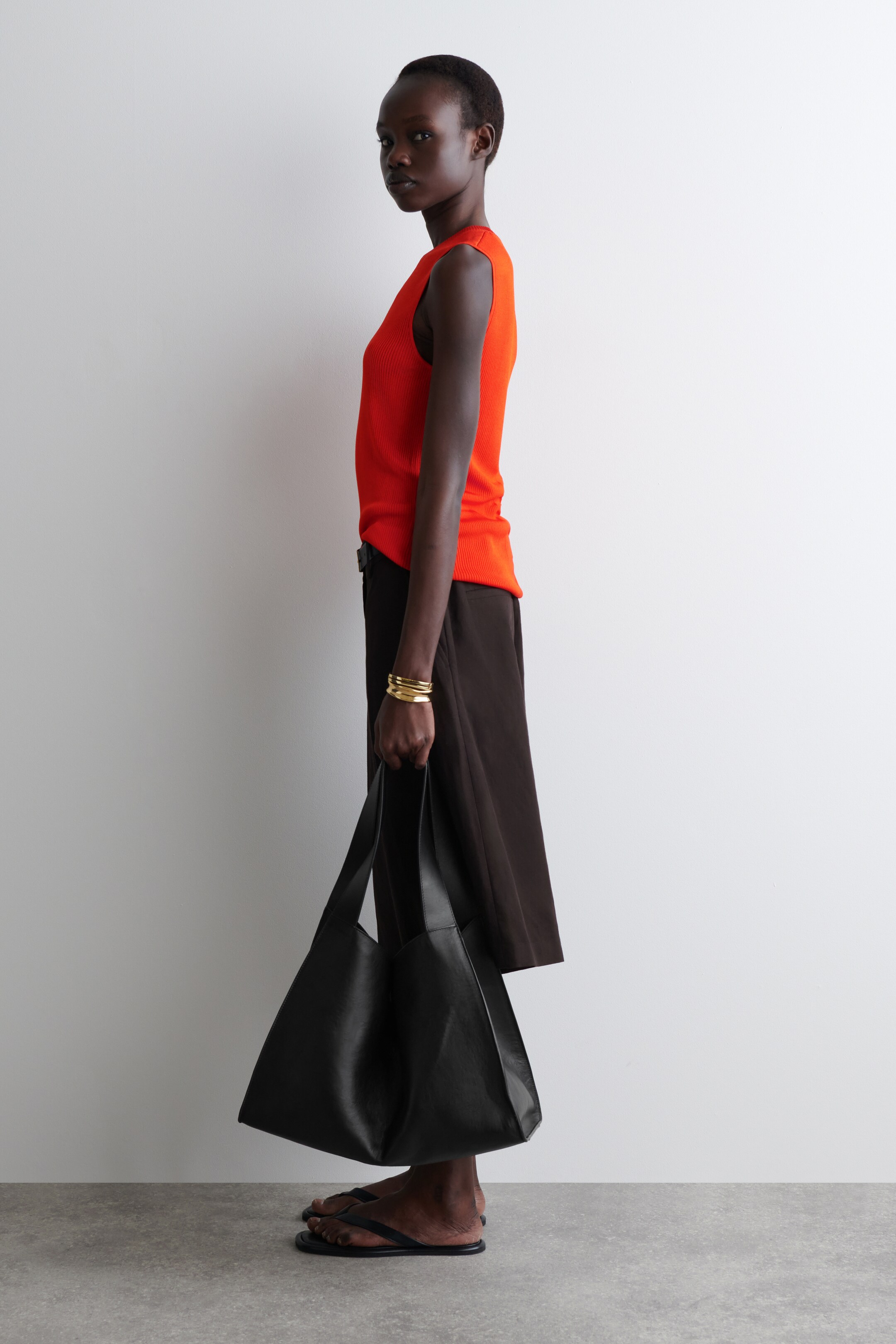 Zobrazit větší obrázek: TÍLKO Z ŽEBROVANÉHO ÚPLETU - ORANŽOVÁ - ŽENY | H&M CZ 5