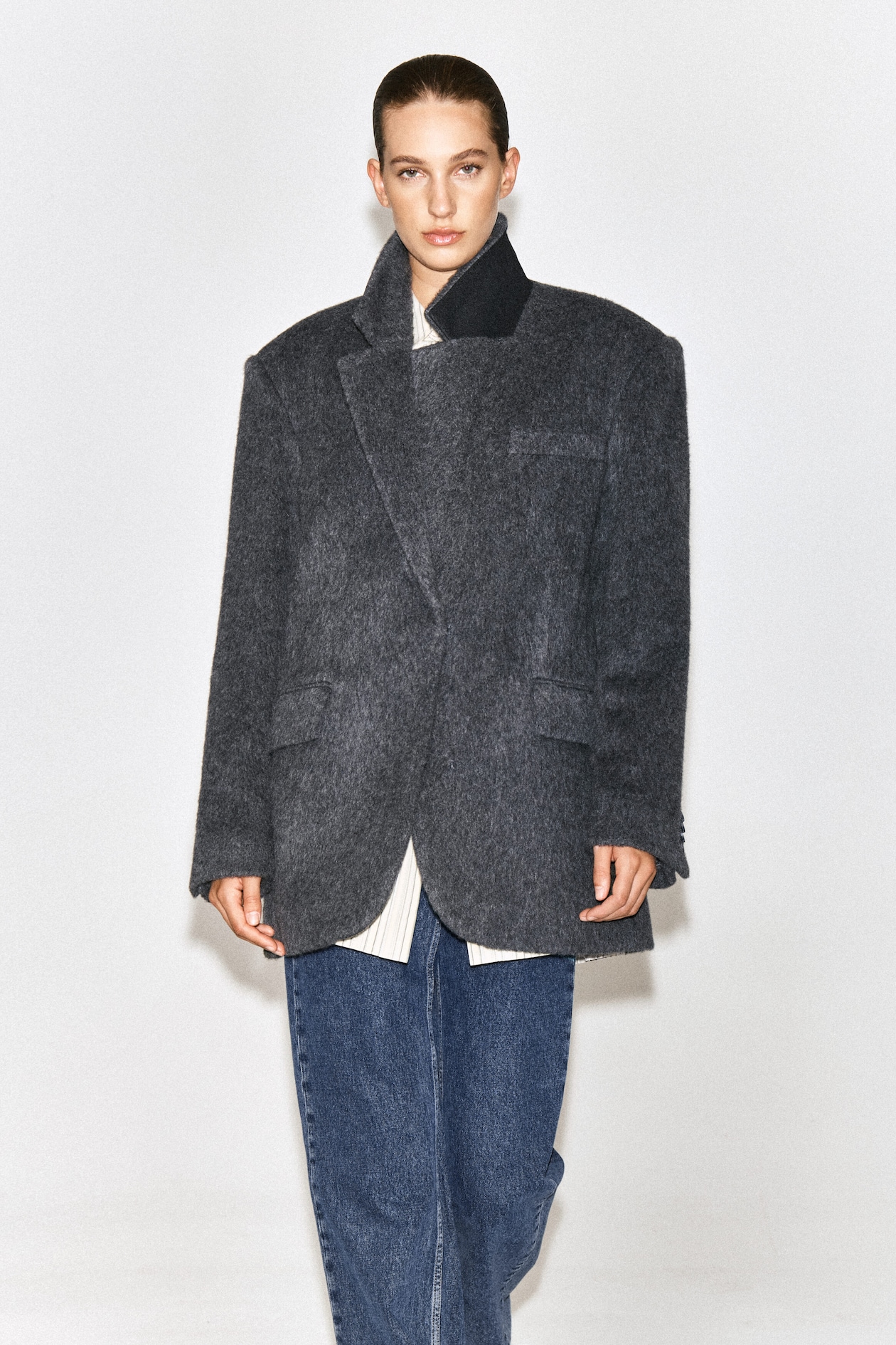 BRUSHED-WOOL BLAZER — CHARCOAL MÉLANGE