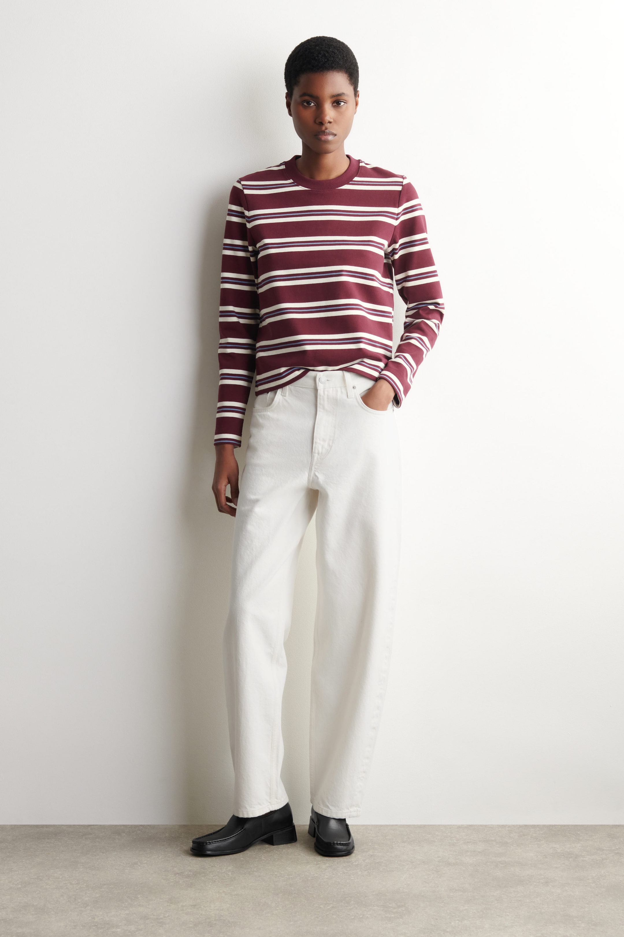 CLEAN CUT LONG-SLEEVED T-SHIRT