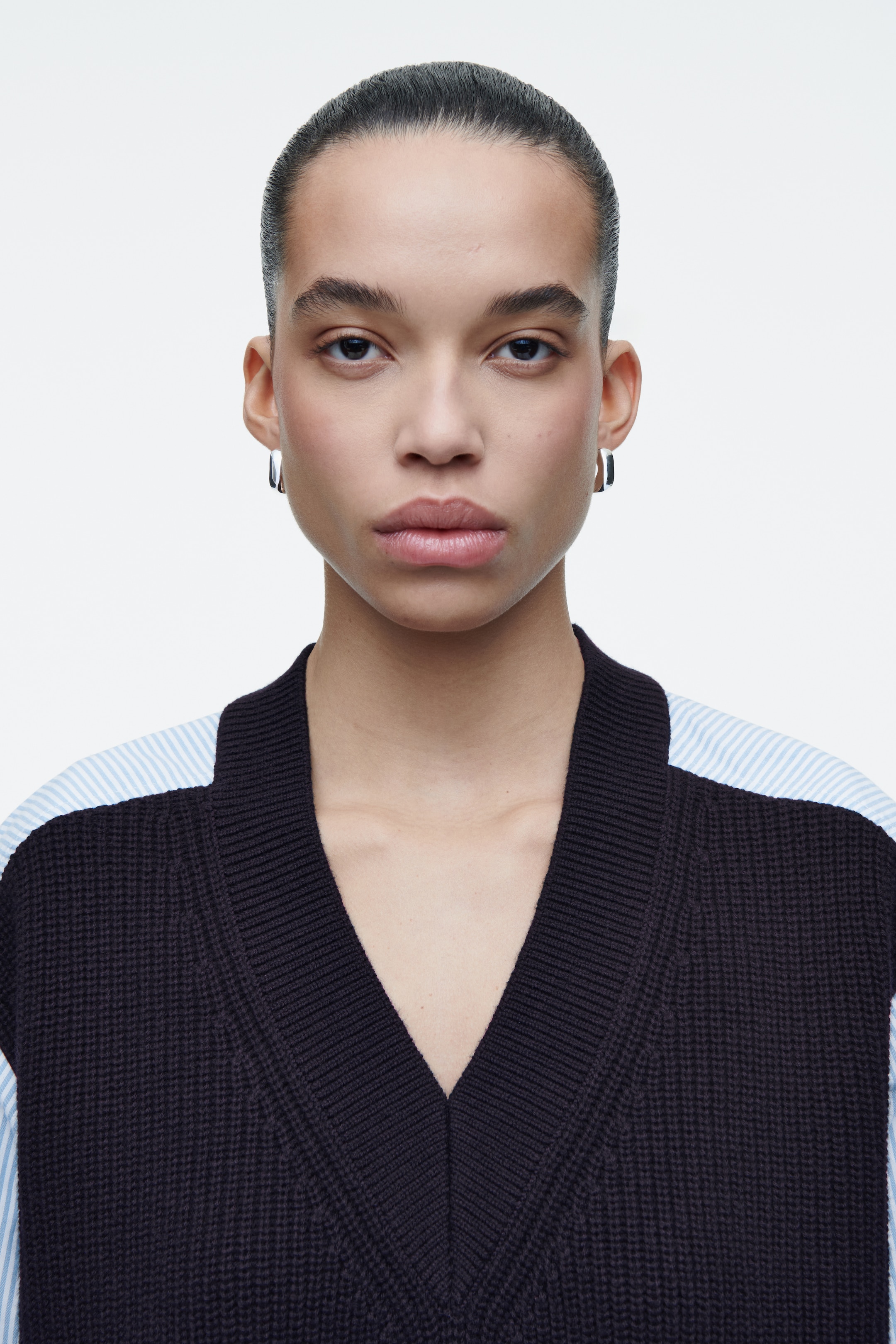 Grösseres Bild ansehen: DEKONSTRUIERTER WOLLPULLOVER MIT POPELINE - NAVYBLAU/GESTREIFT - DAMEN | H&M CH 5