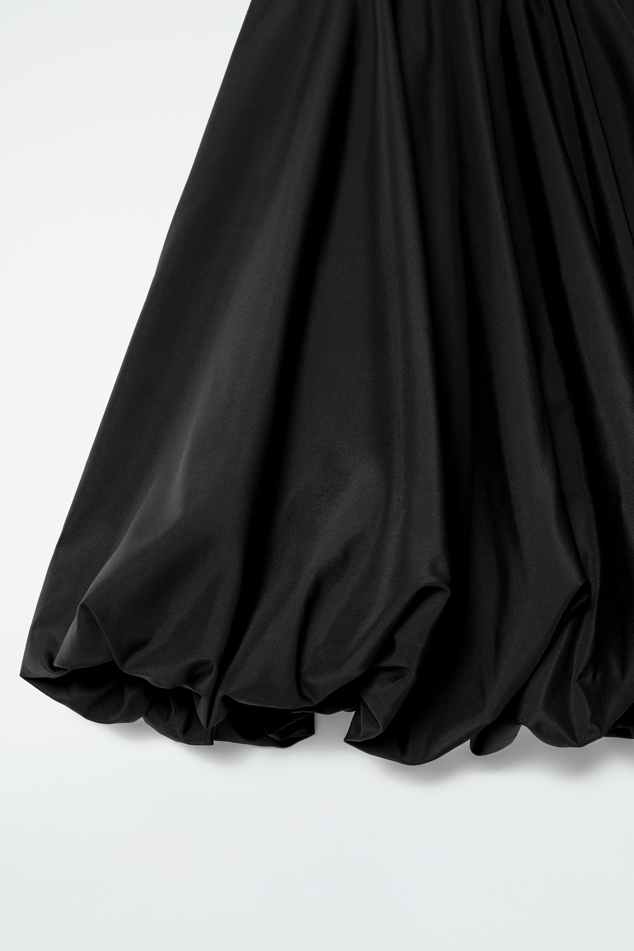 Grösseres Bild ansehen: ROCK MIT BUBBLE-SAUM - SCHWARZ - DAMEN | H&M CH 6
