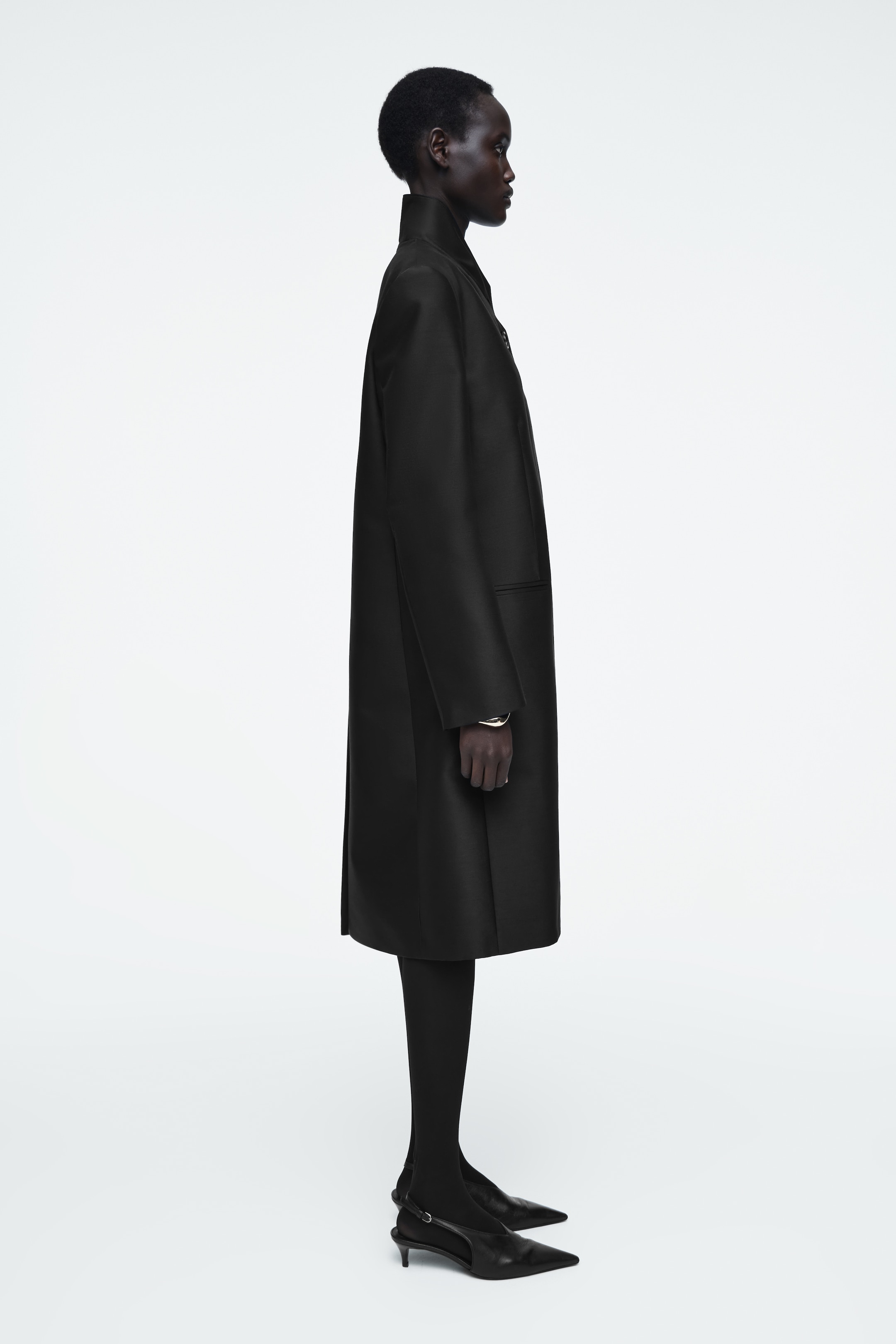 Ingrandisci l'immagine: SINGLE-BREASTED WOOL-SATIN COAT - BLACK - DONNA | H&M CH 2