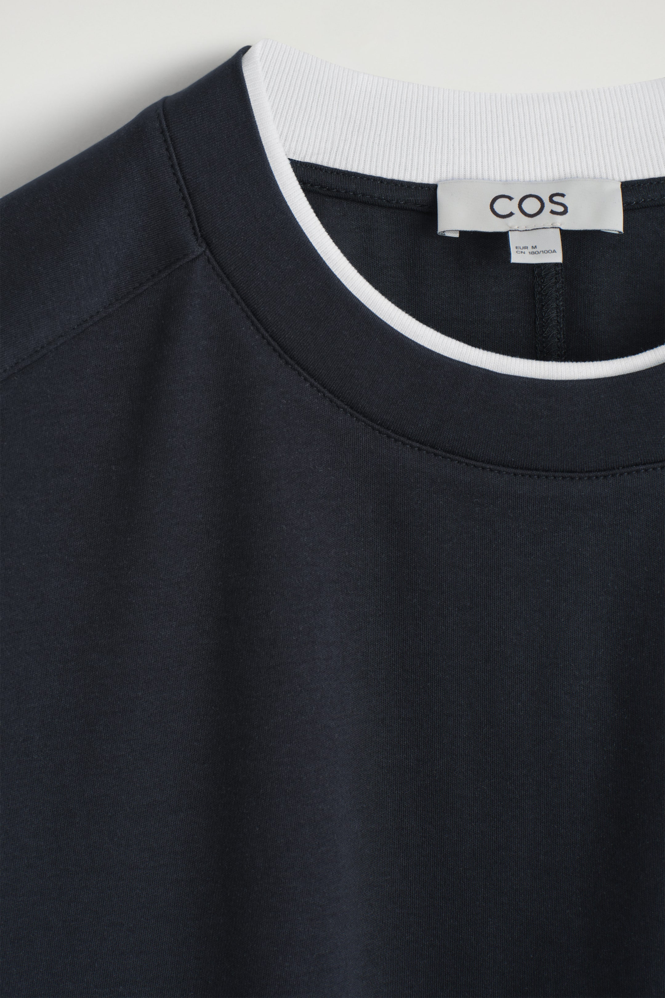 StillMedia/DescriptiveDetail