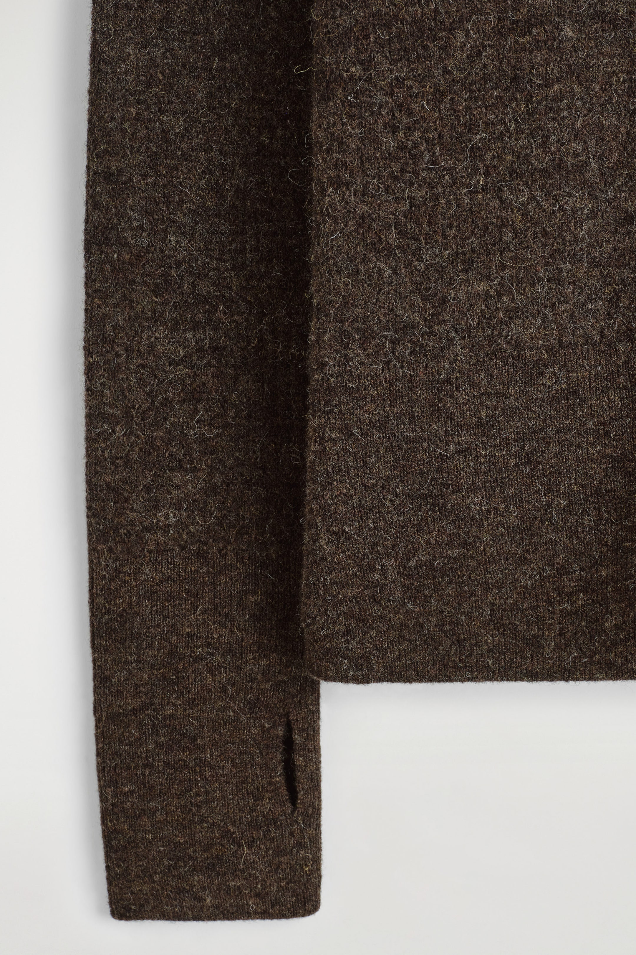 StillMedia/DescriptiveDetail