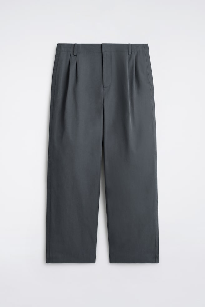 PANTALÓN WIDE LEG CON PINZAS - GRIS OSCURO - 1