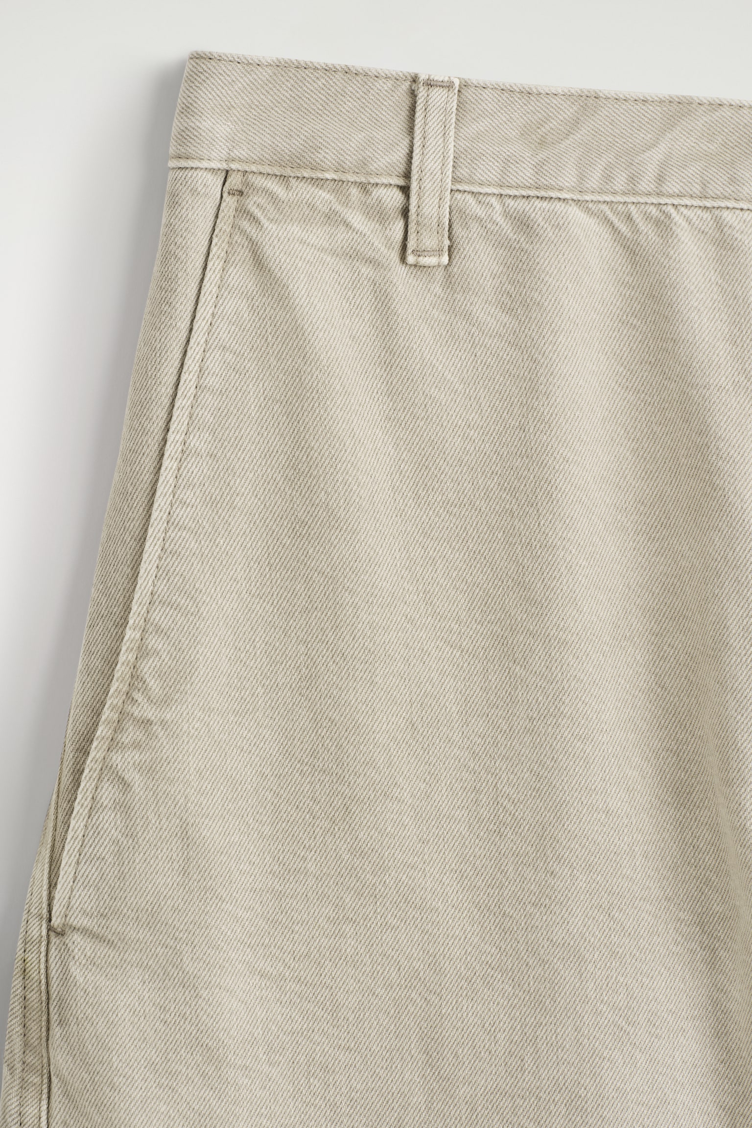 PANTALON BARREL EN DENIM - GRIS BEIGE - 4