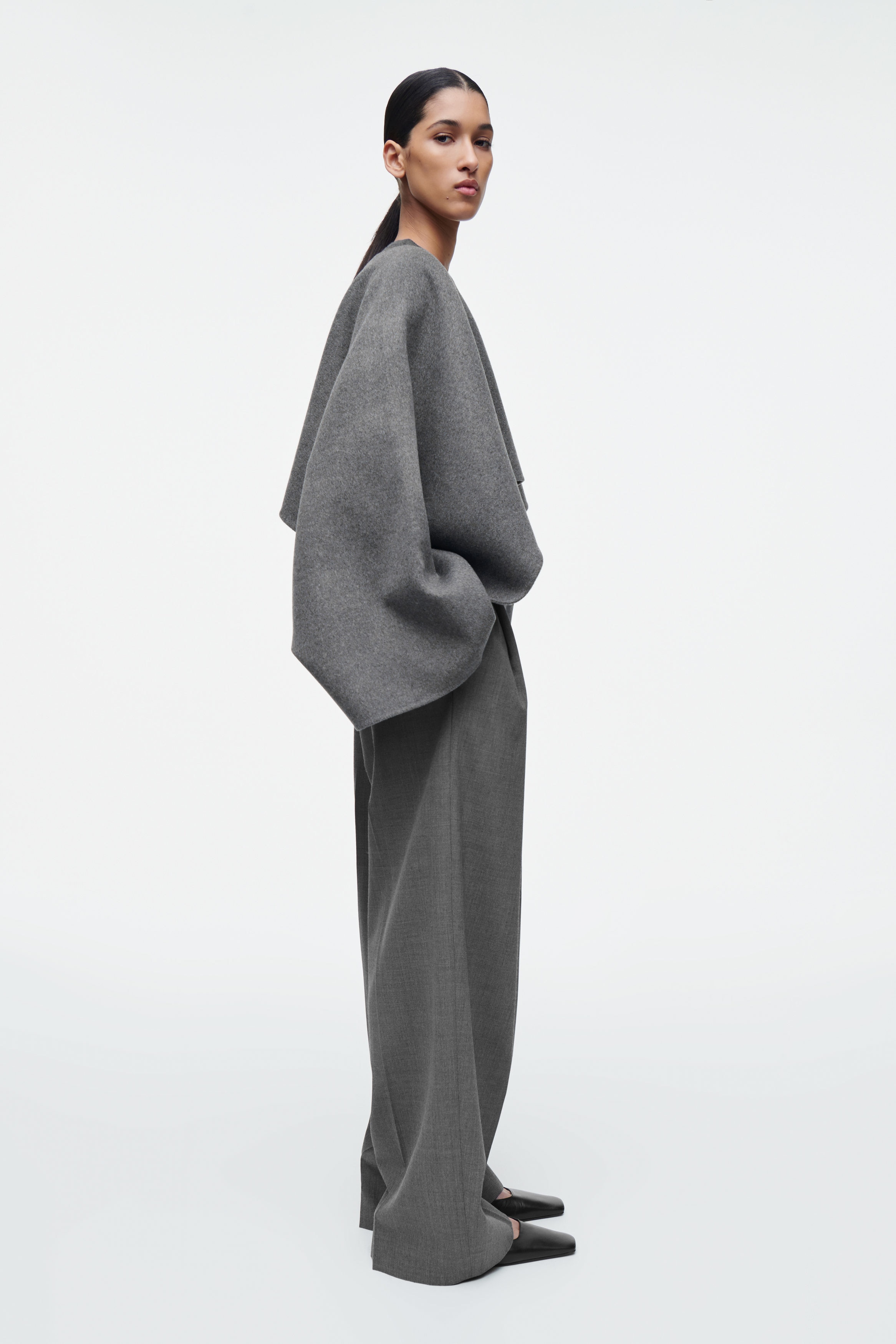 ジャケット・アウター COS WOOL MIX HYBRID CAPE COS Wool Mix Hybrid Cape | endource