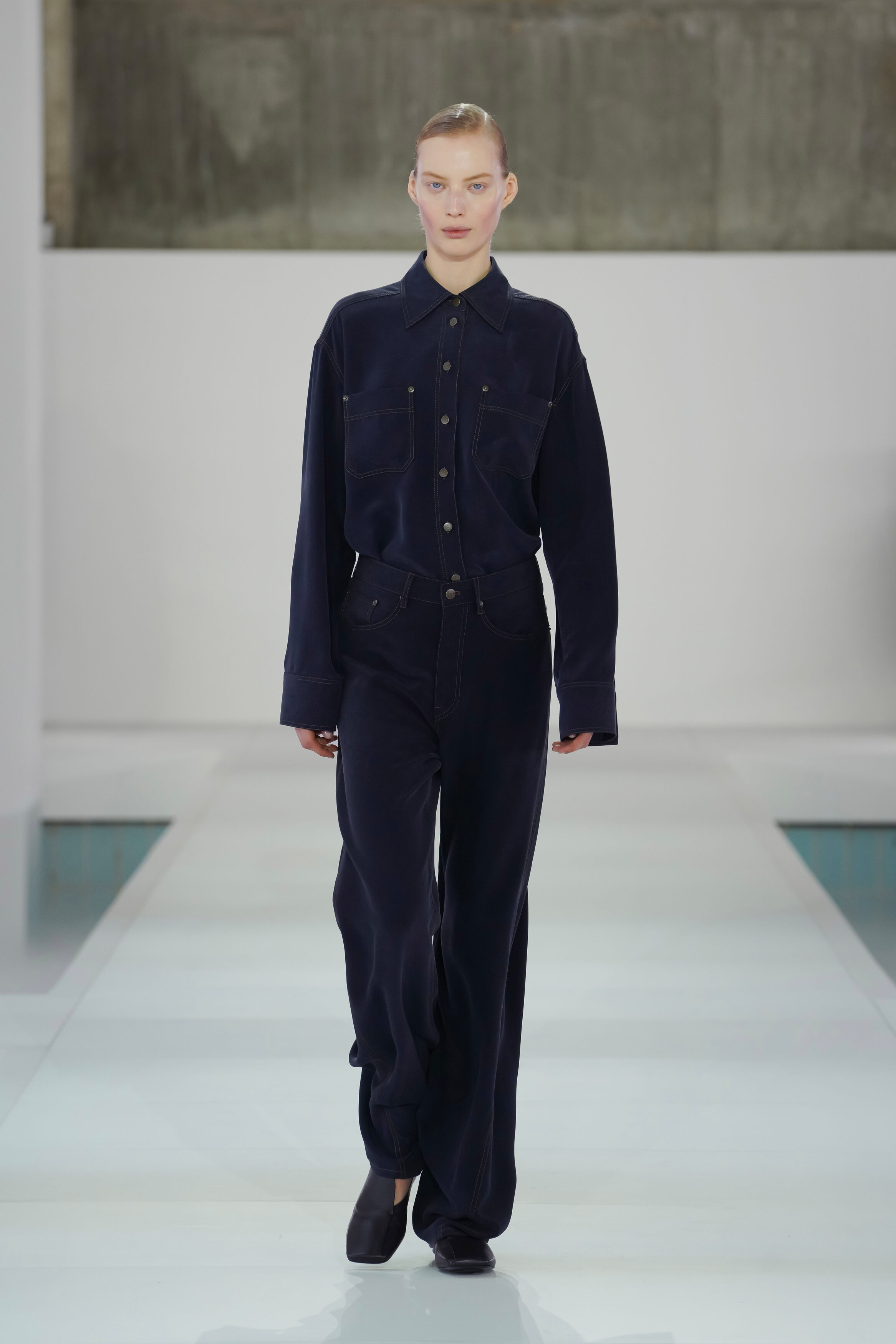 DENIM-EFFECT SILK PANTS - INDIGO | COS US
