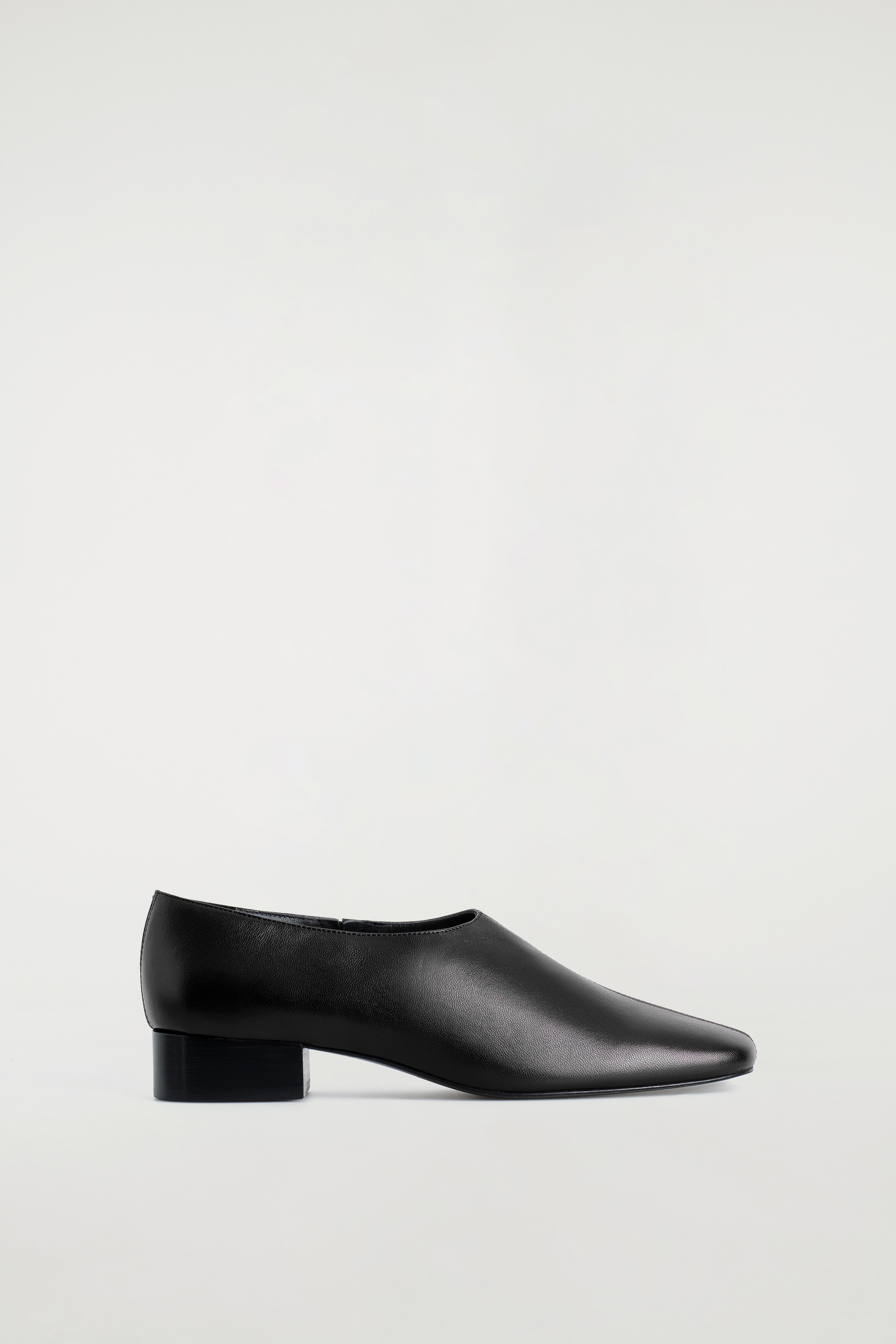 SQUARE-TOE LEATHER HEELED SHOES - BLACK/DARK RED