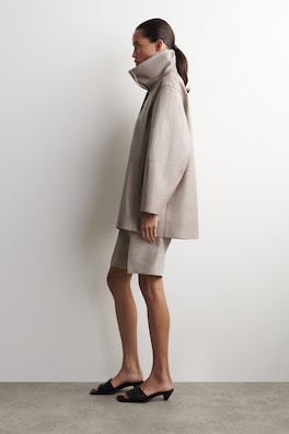 OVERSIZED LEATHER FUNNEL-NECK BOMBER JACKET — WHEAT 3