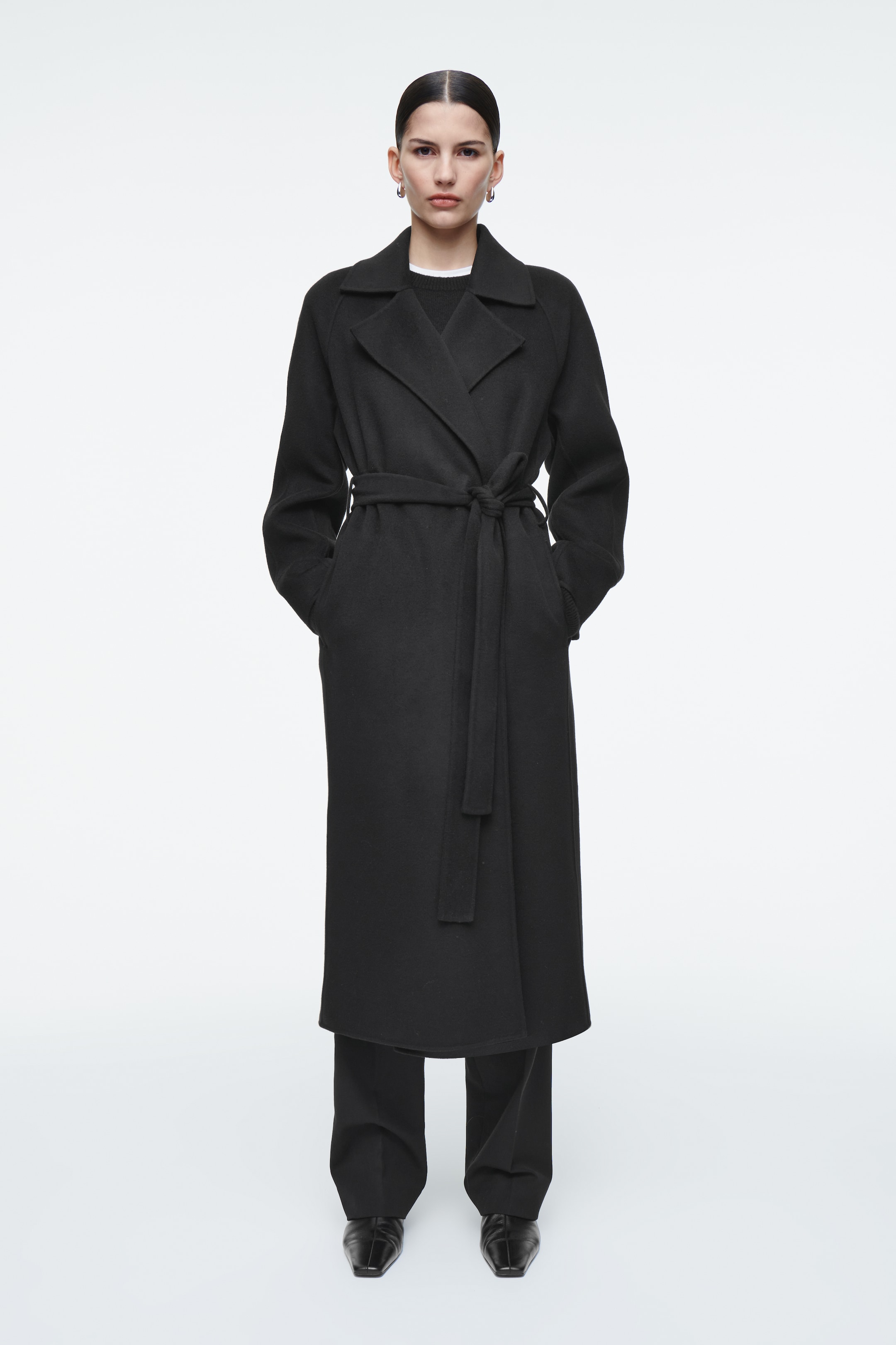 Grösseres Bild ansehen: MANTEL AUS DOUBLEFACE-WOLLE MIT GÜRTEL - SCHWARZ - DAMEN | H&M CH 1