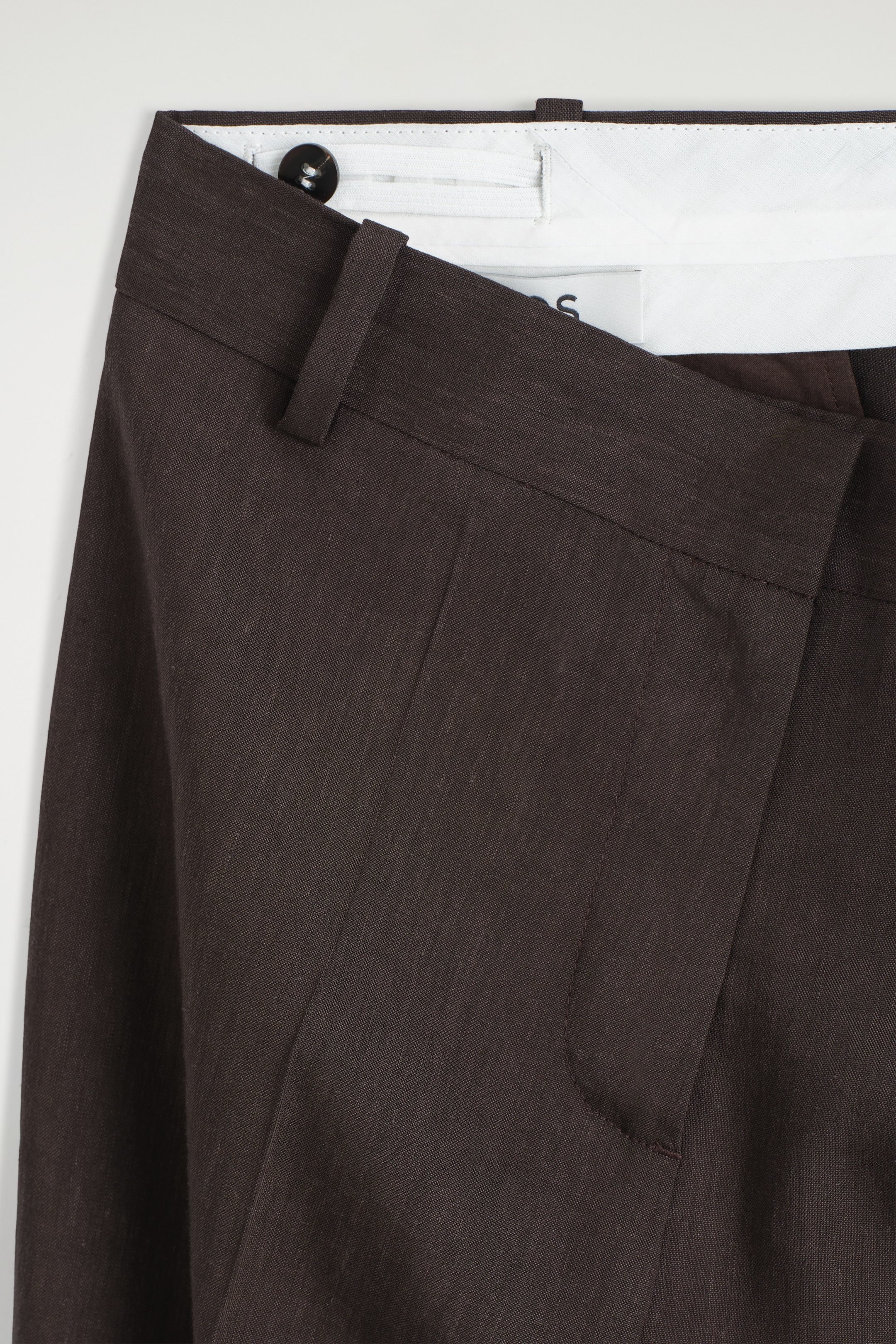 Größeres Bild anzeigen: ELEGANTE LEINENHOSE MIT GERADEM BEIN - DUNKELBRAUN - Ladies | H&M AT 7