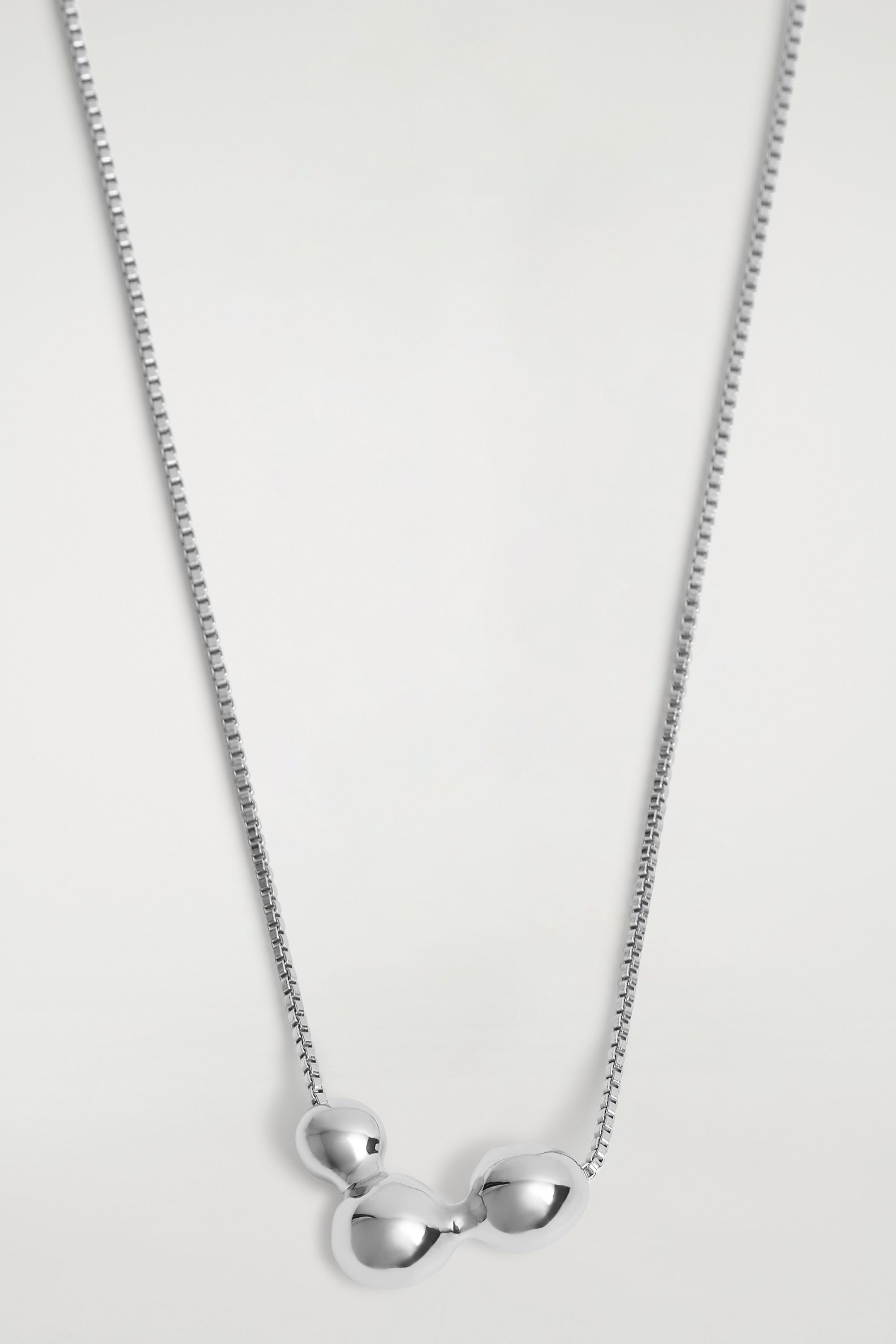 BUBBLE PENDANT NECKLACE - SILVER | COS
