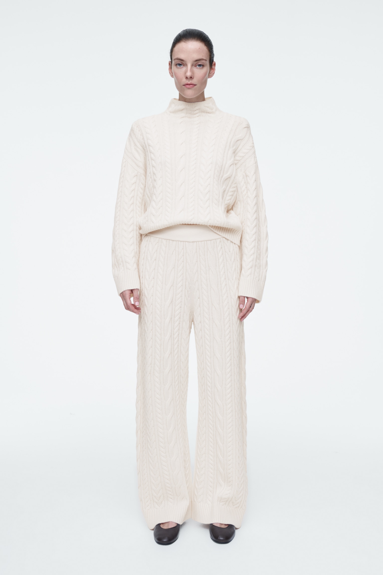CABLE-KNIT WOOL TROUSERS - IVORY