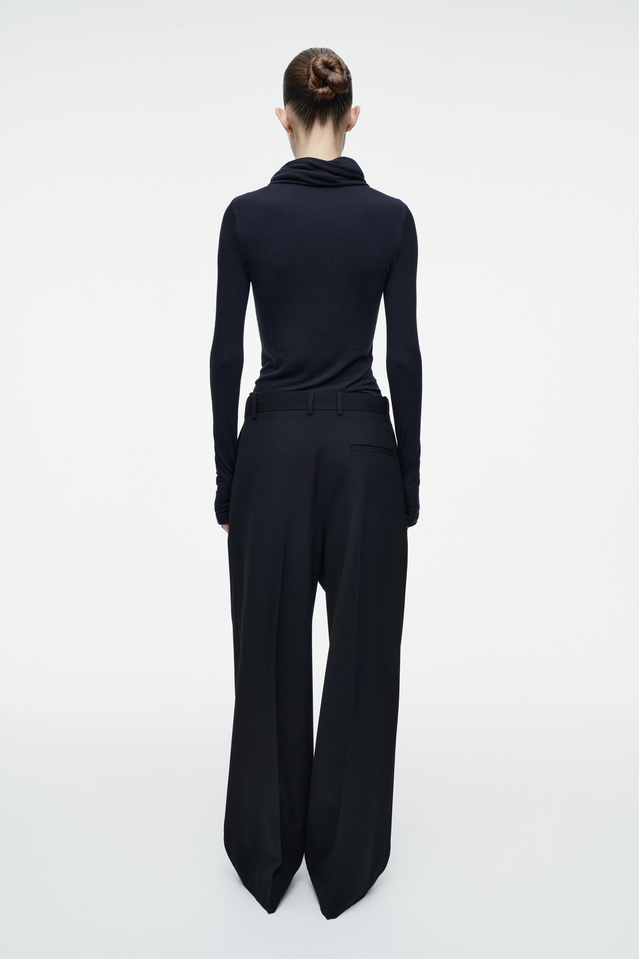 View larger image: FUNNEL-NECK JERSEY TOP - DARK BLUE - Ladies | H&M GB 4