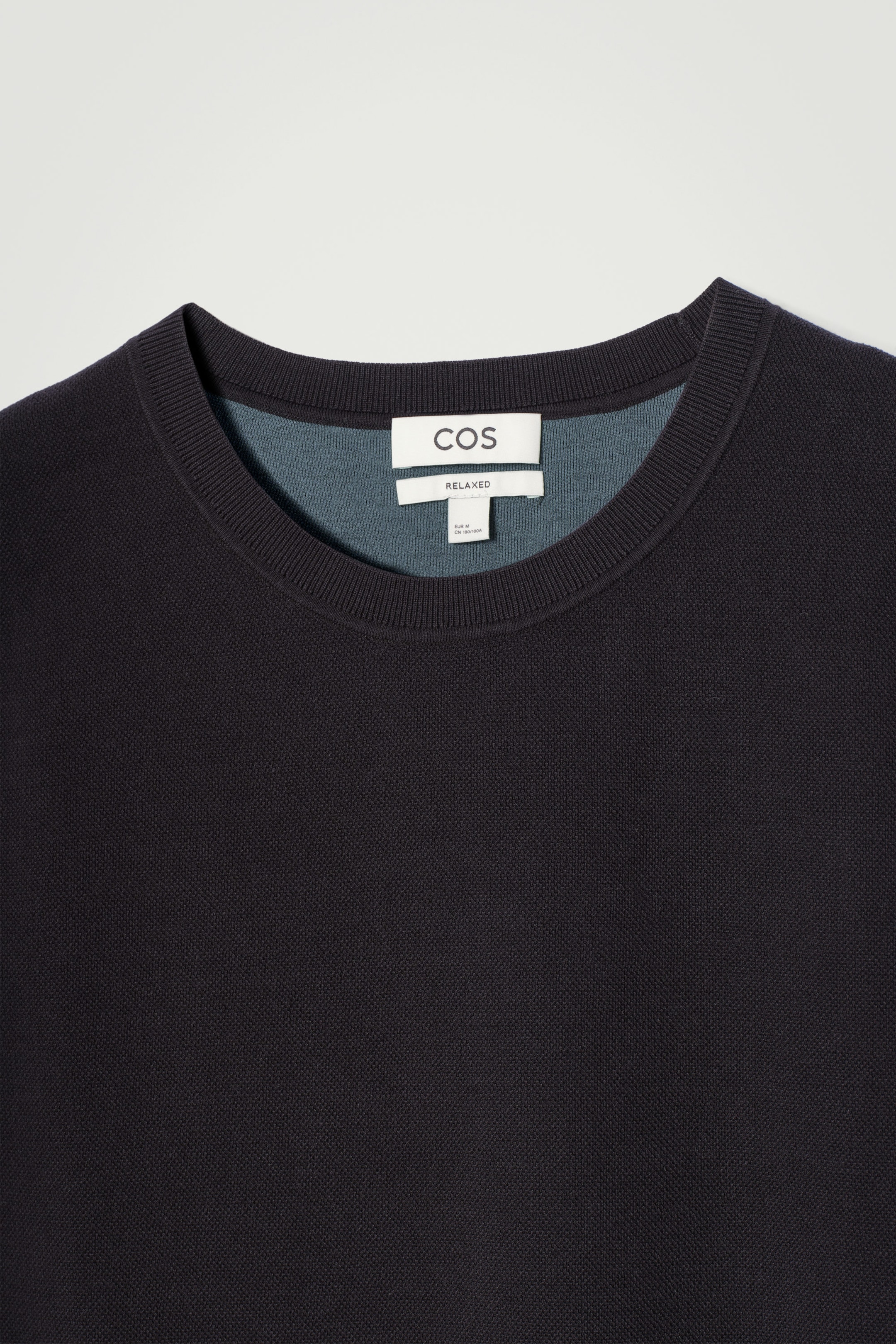 StillMedia/DescriptiveDetail