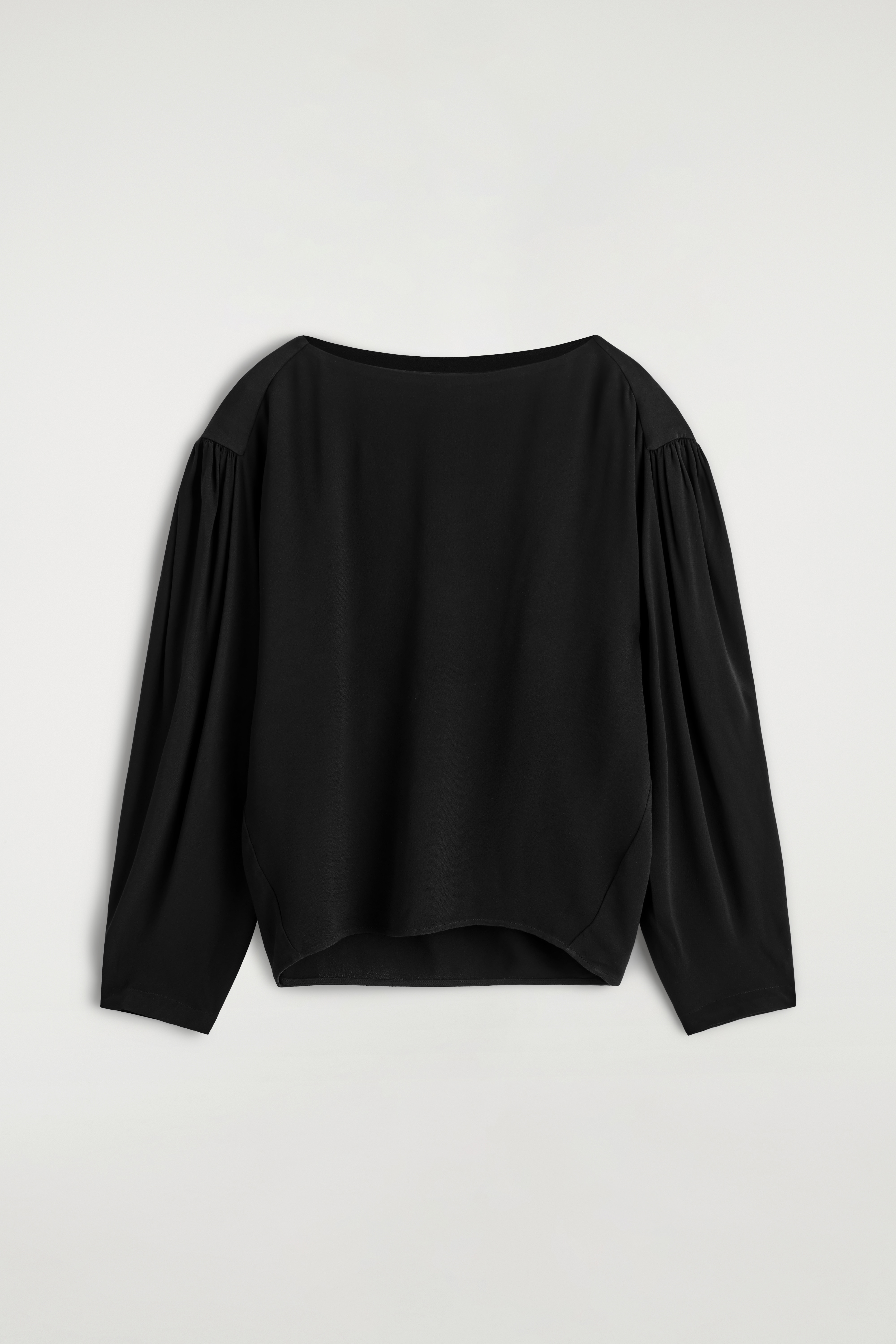 VOLUMINOUS CONTRAST-PANEL BLOUSE - ZWART