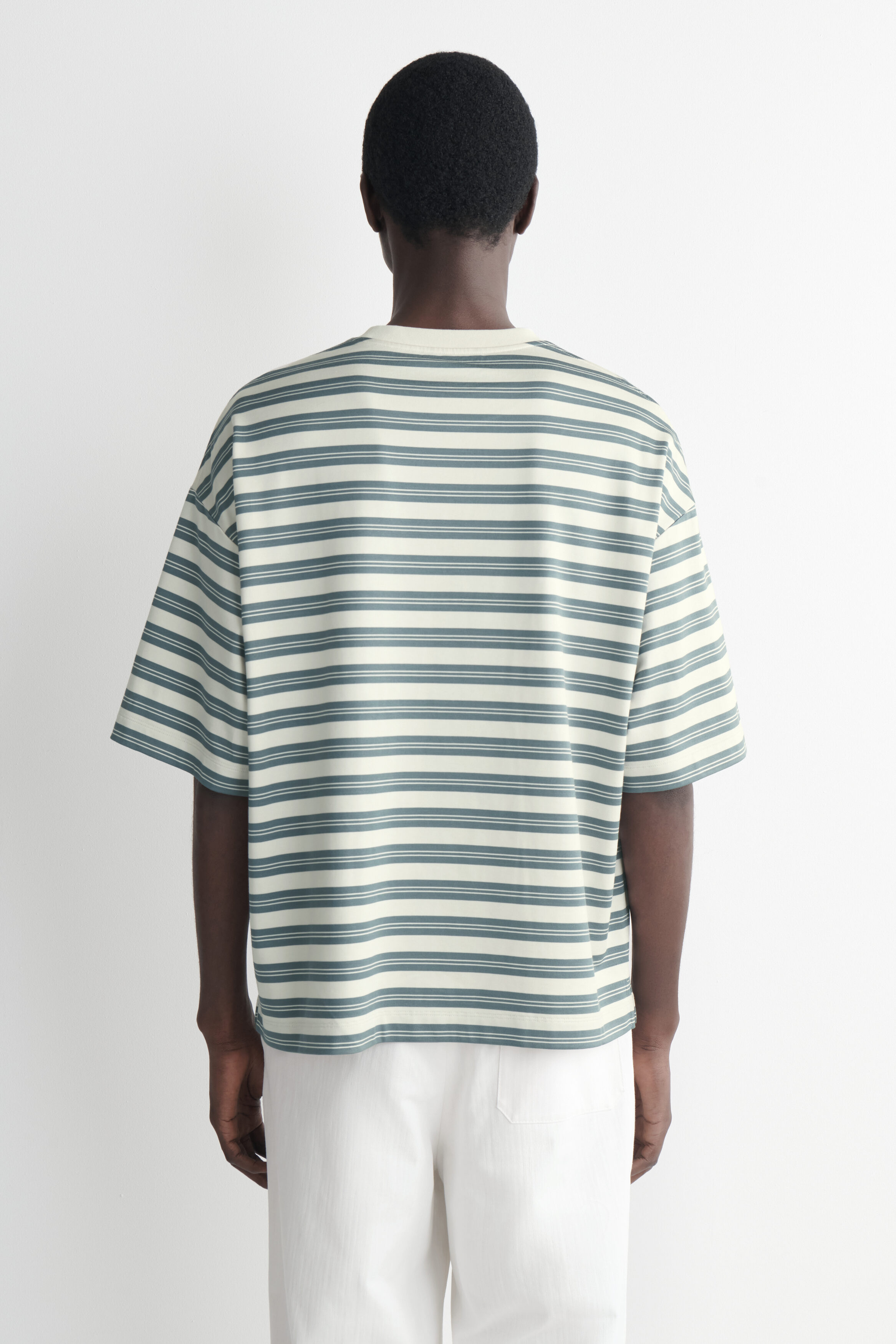 OVERSIZED STRIPED COTTON T-SHIRT - BLUE / OFF-WHITE / STRIPED | COS US