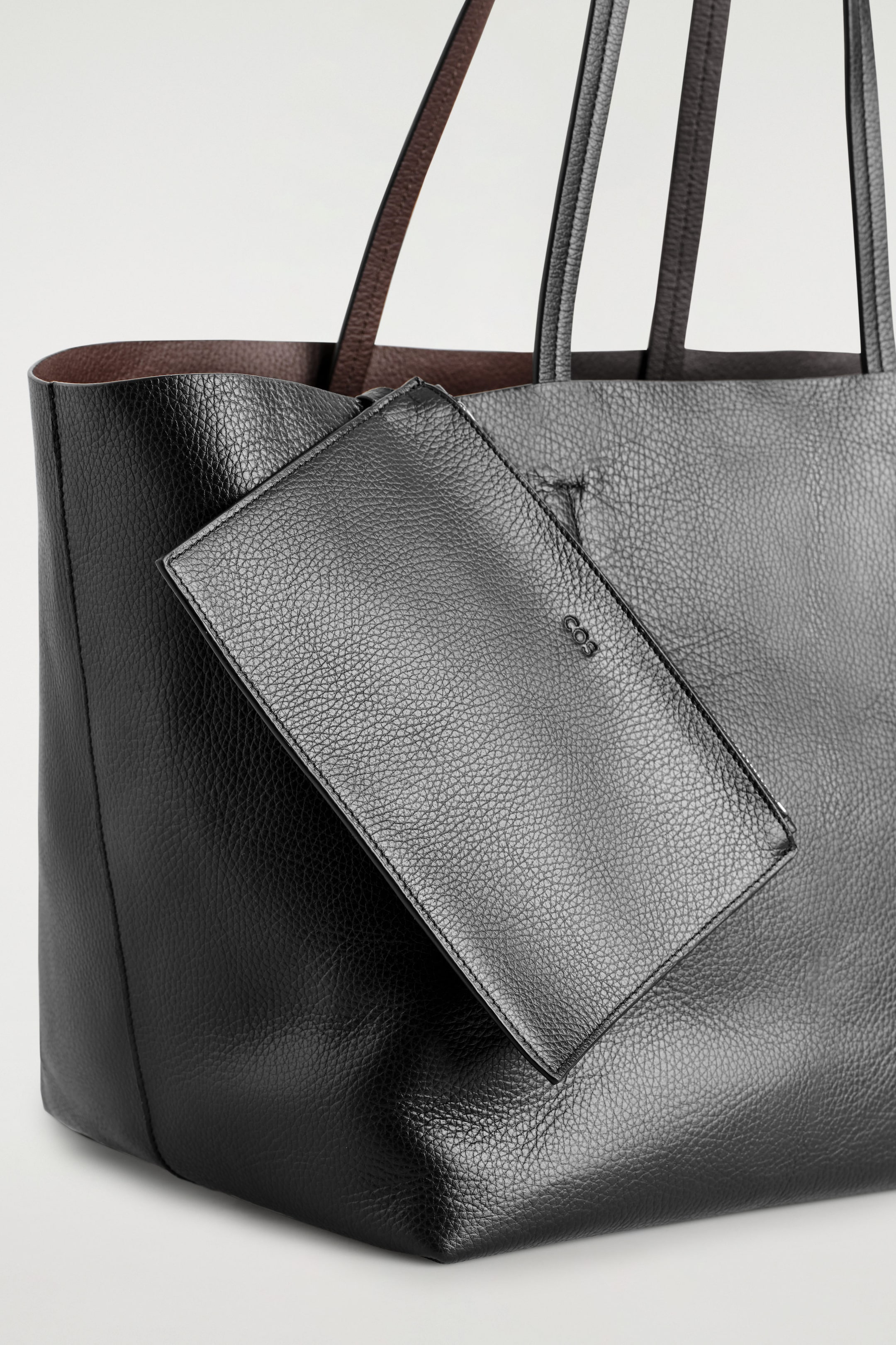 SAC CABAS CLASSIQUE – CUIR