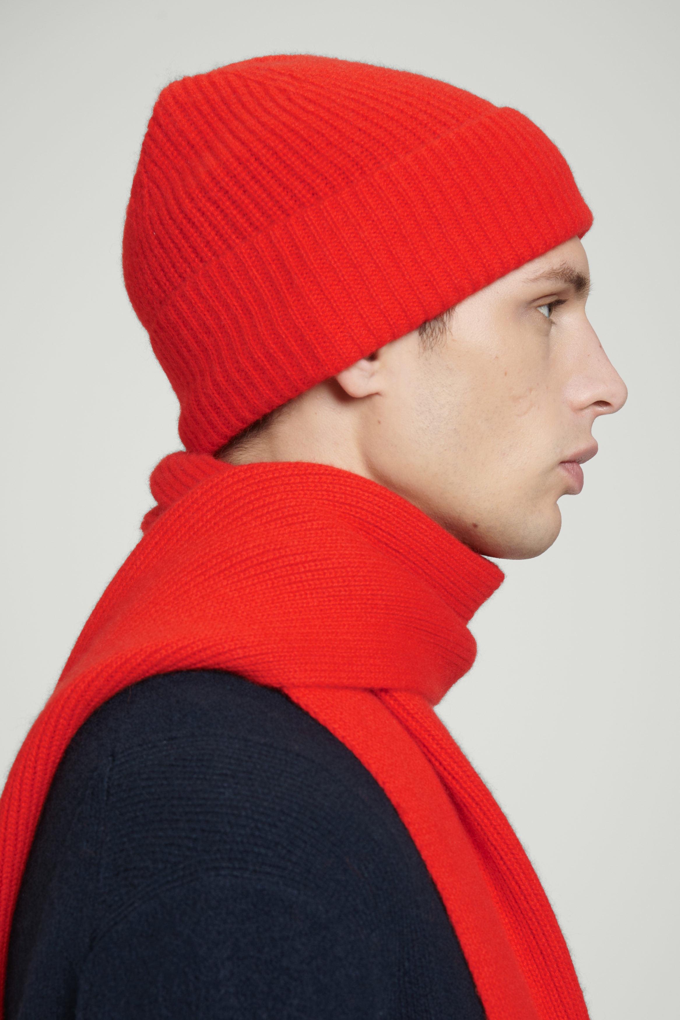 TEMBEA テンベア ネックウォーマー カシミヤ RED/RED TEMBEA ネックウォーマー レッド カシミヤ - メルカリ