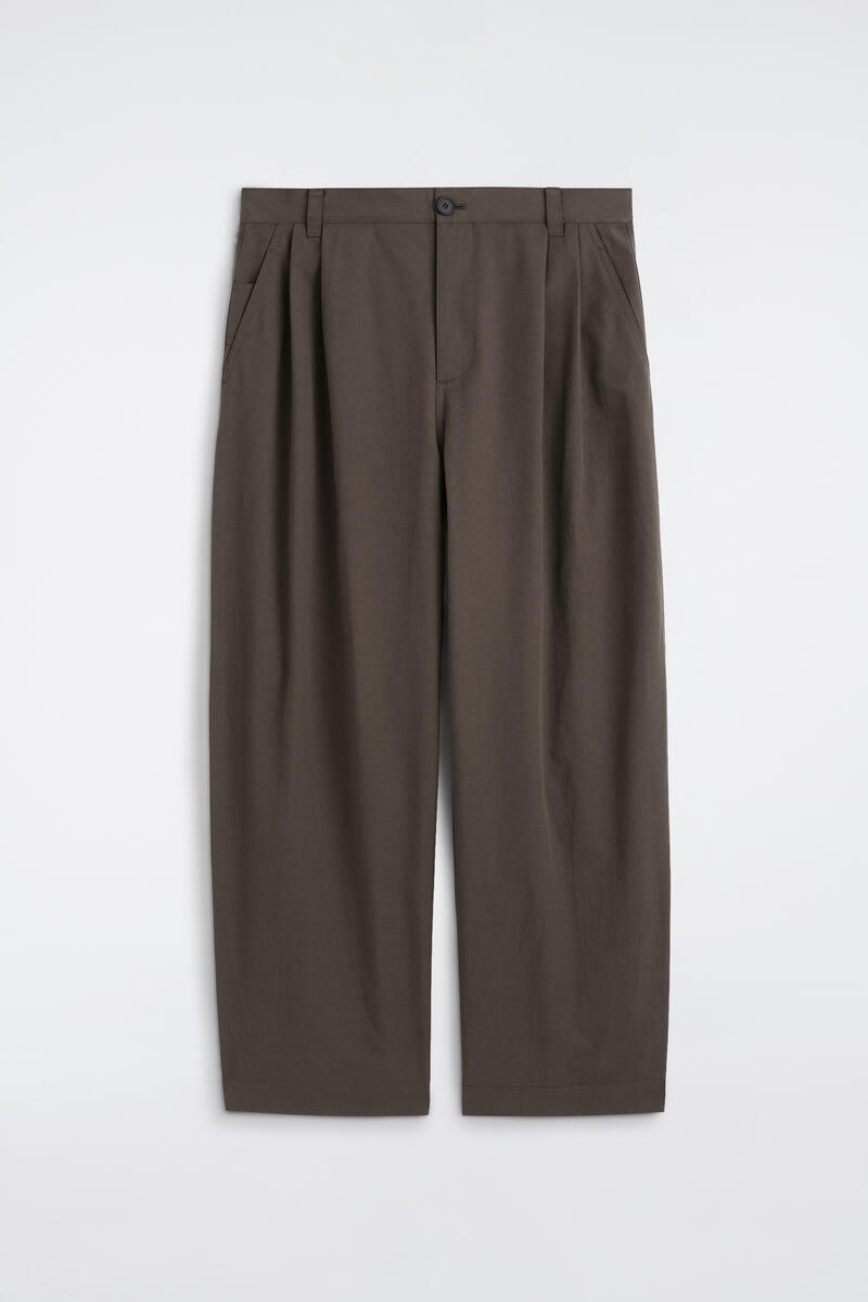 Cotton Relaxed-Fit Barrel-Leg Utility Pants