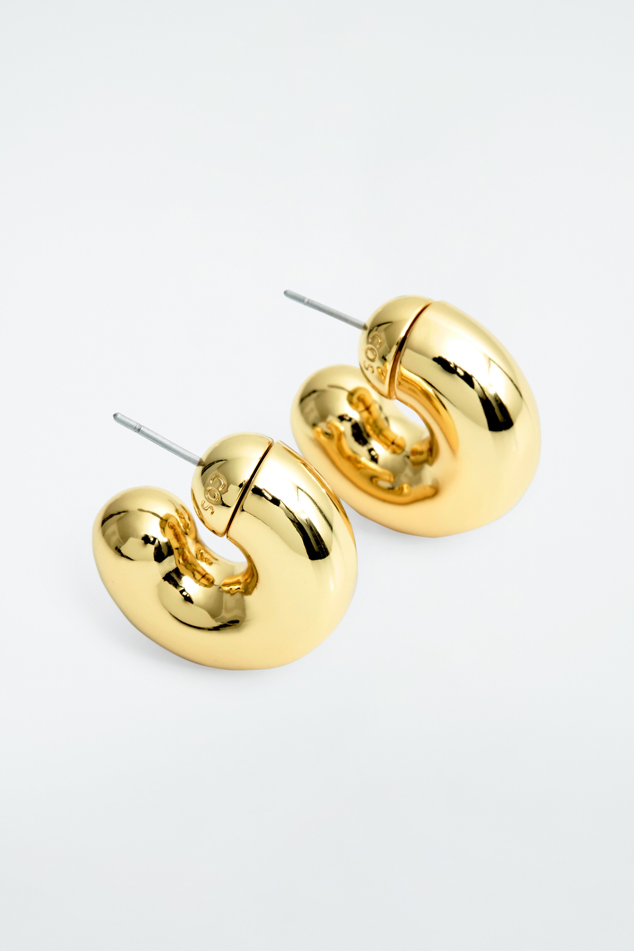 Ingrandisci l'immagine: CHUNKY HOOP EARRINGS - GOLD - DONNA | H&M CH 2