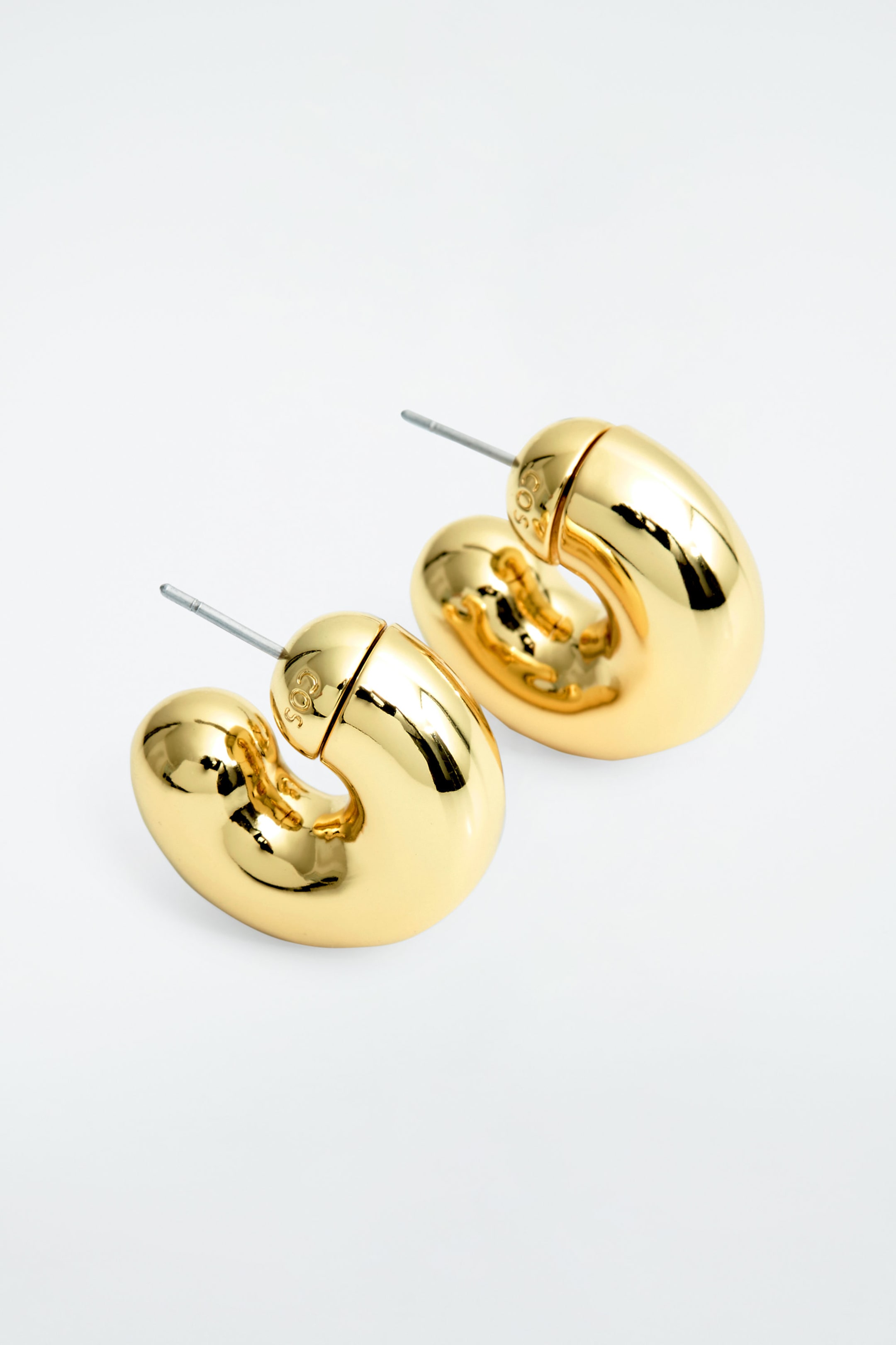 CHUNKY HOOP EARRINGS